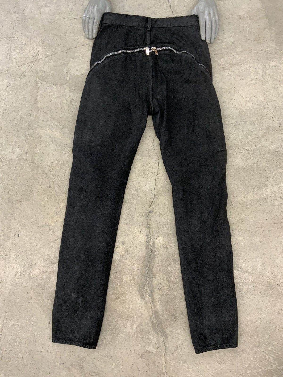 Rick Owens RICK OWENS MAINLINE SS24 LIDO WAXED BANANA DENIM JEANS PANTS Size US 30 / EU 46 - 2 Thumbnail