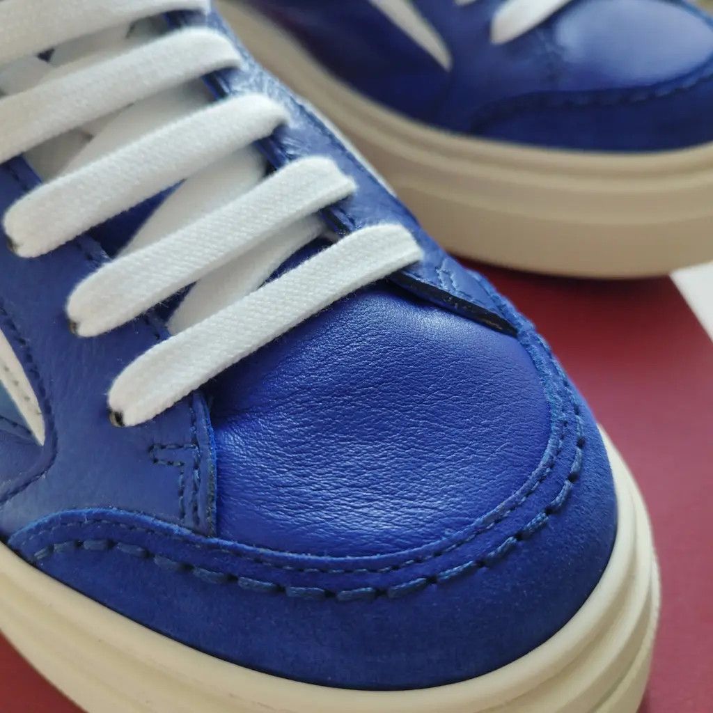 Salvatore Ferragamo o1s1rm0724 Leather Low-Top Sneakers in Blue/White Size US 12.5 / EU 45-46 - 4 Thumbnail