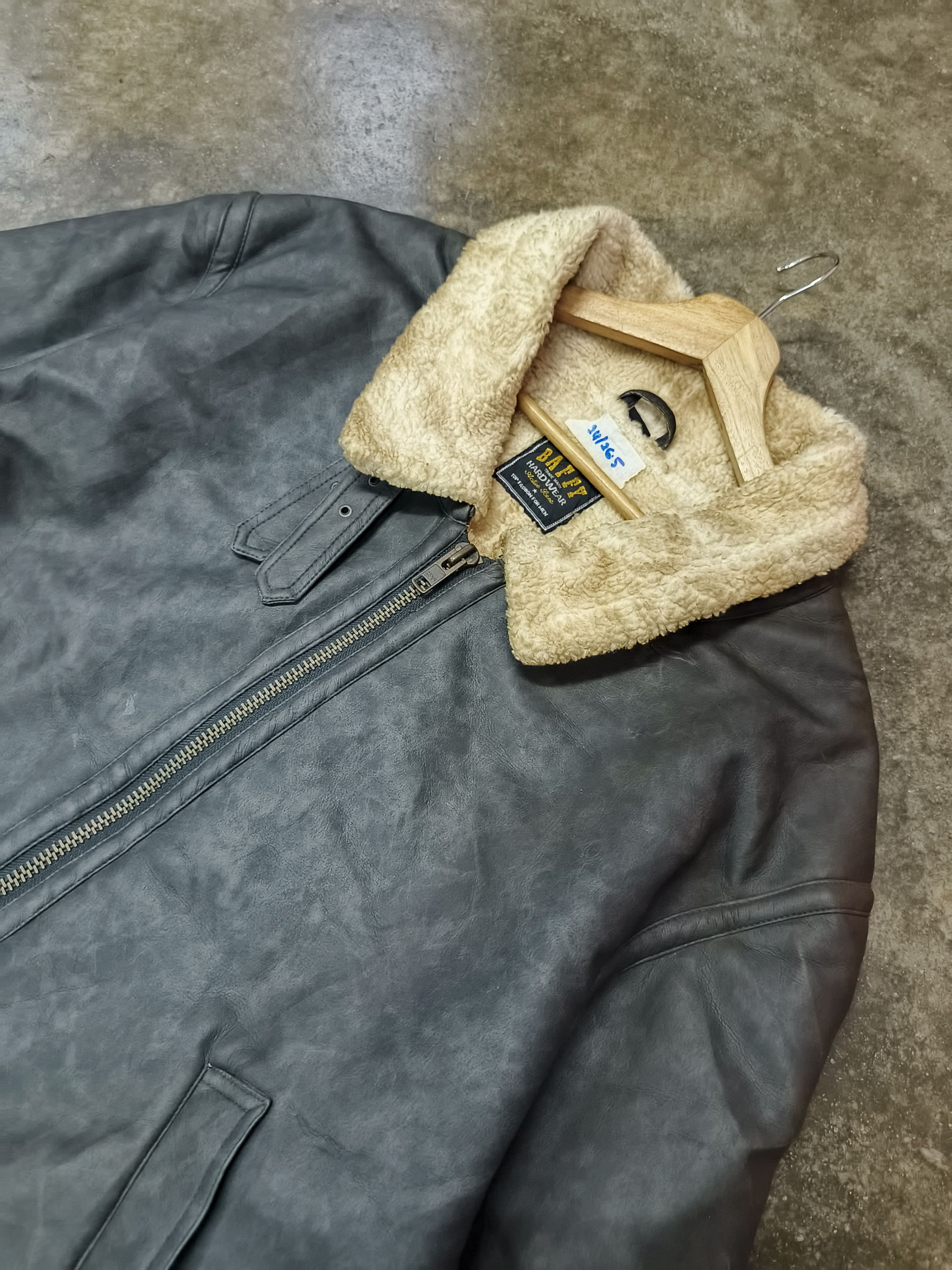 Vintage BAFFY HARDWEAR B-3 AVIATOR LEATHER JACKET Size US L / EU 52-54 / 3 - 3 Thumbnail