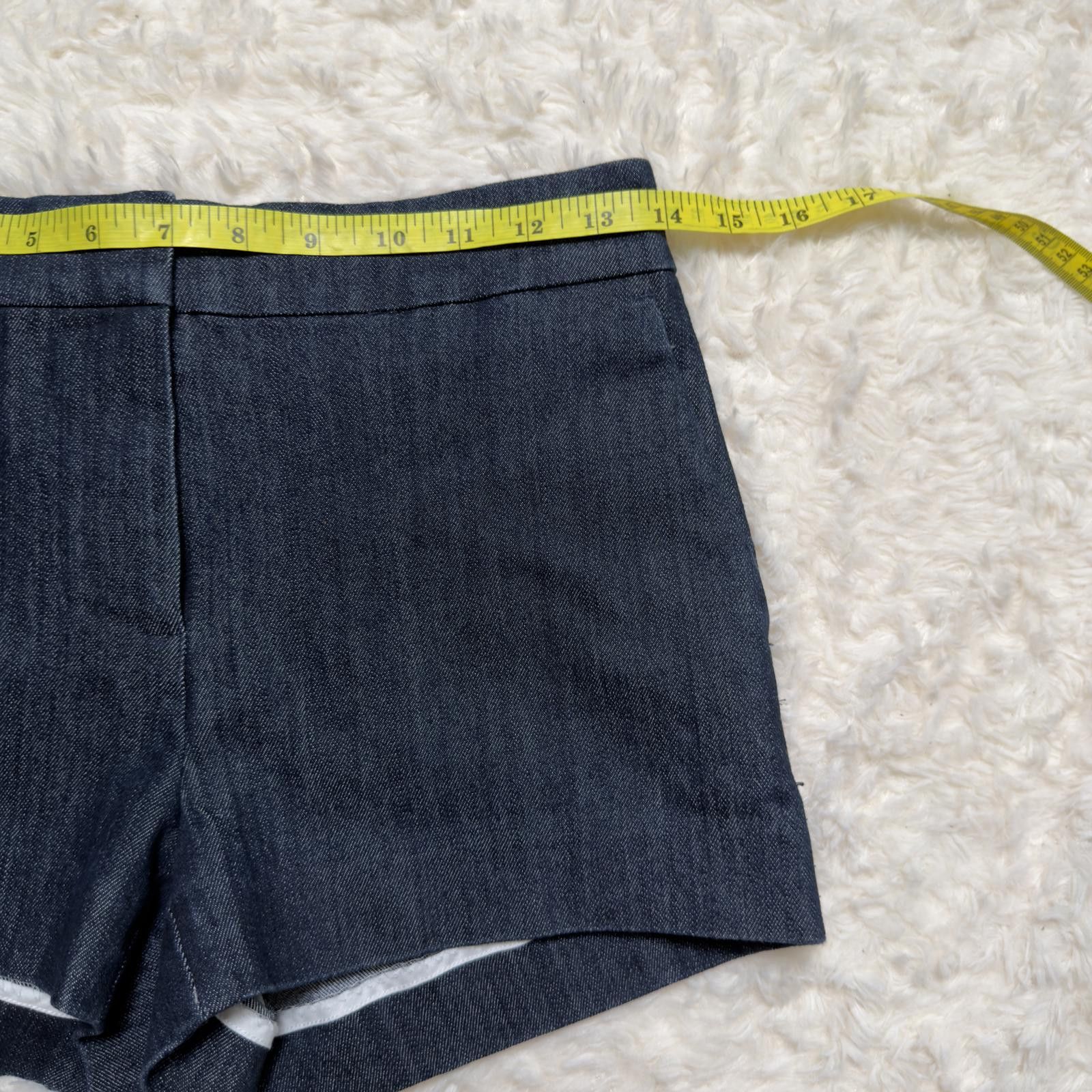 Michael Kors Michael Kors Rare Sample Indigo Tailored Denim Mini Shorts Size 28" / US 6 / IT 42 - 4 Thumbnail