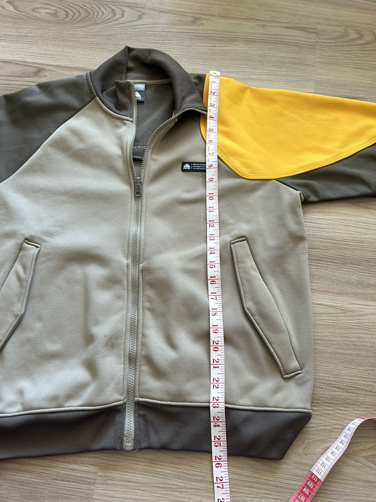 Nike ACG Rare! Nike ACG Track Jacket Fleece Lining vintage Size US L / EU 52-54 / 3 - 8 Thumbnail