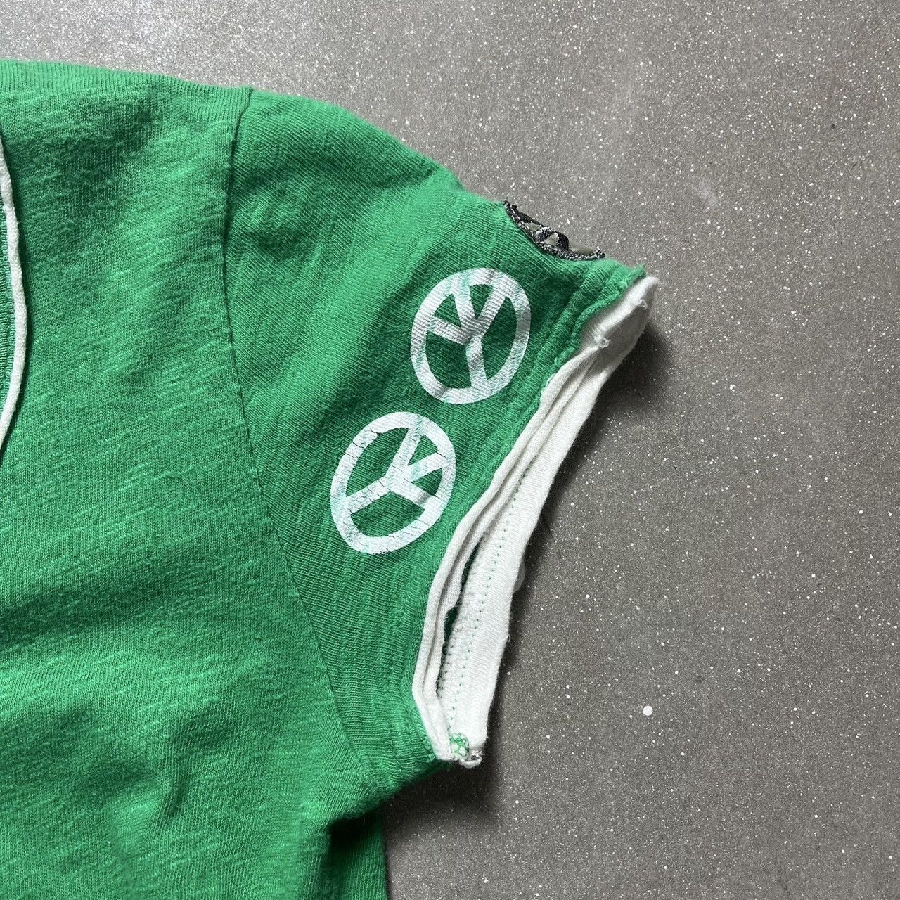 Japanese Brand Jeffy Sour Japanese Brand Peace Sign T-shirt Size S / US 4 / IT 40 - 7 Thumbnail