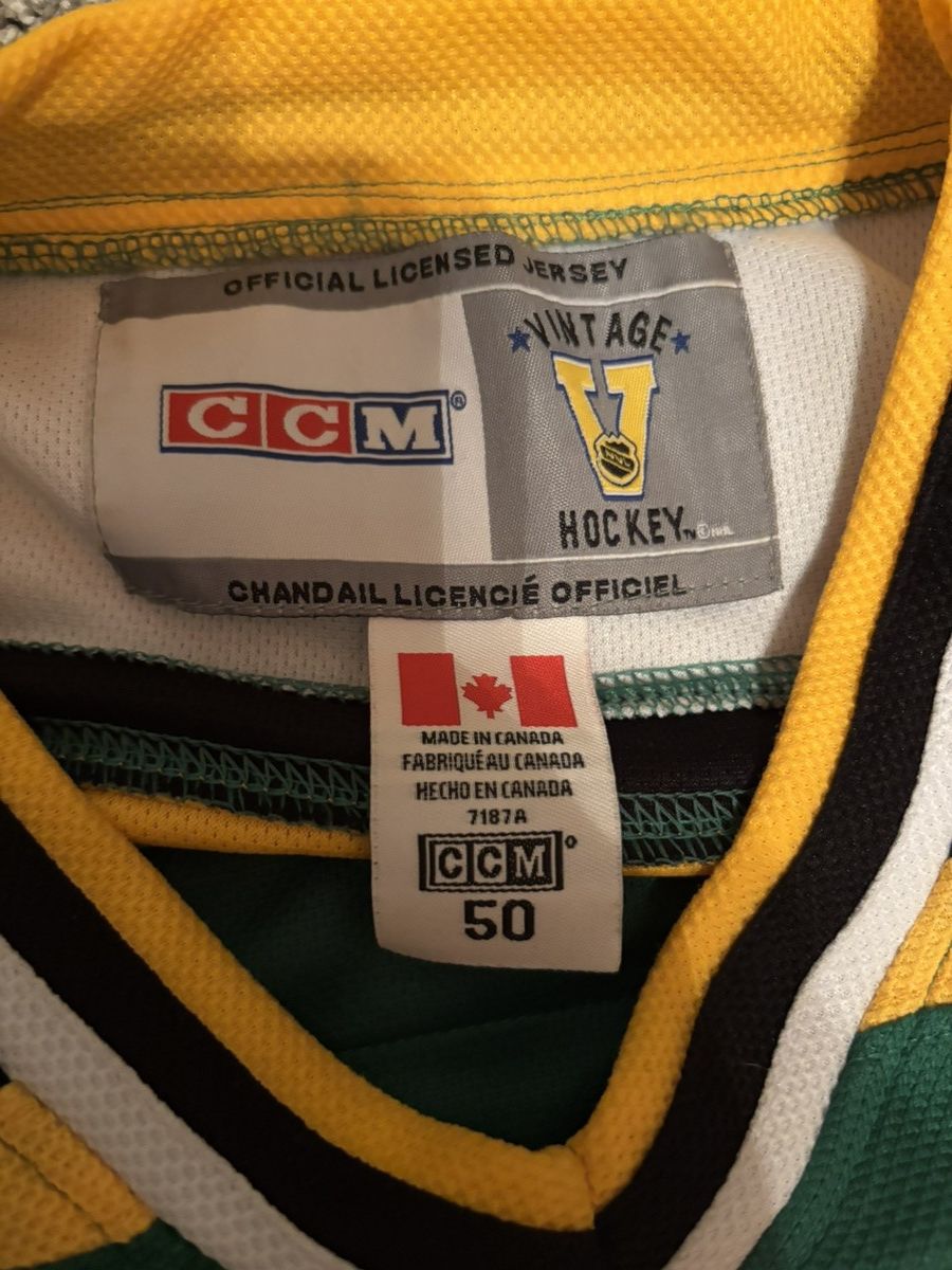 Ccm Vintage stars jersey Size US M / EU 48-50 / 2 - 2 Thumbnail