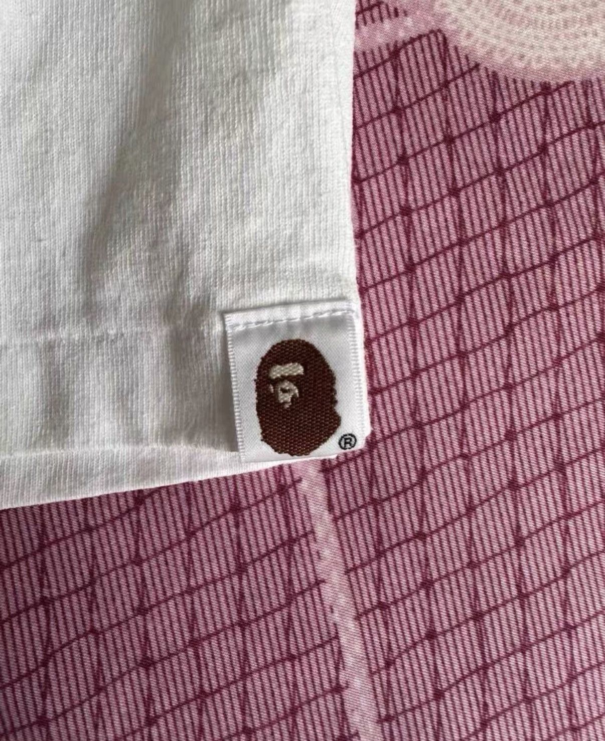 Bape BAPE Los Angeles Limited Short Sleeve K5 Size US L / EU 52-54 / 3 - 9 Thumbnail