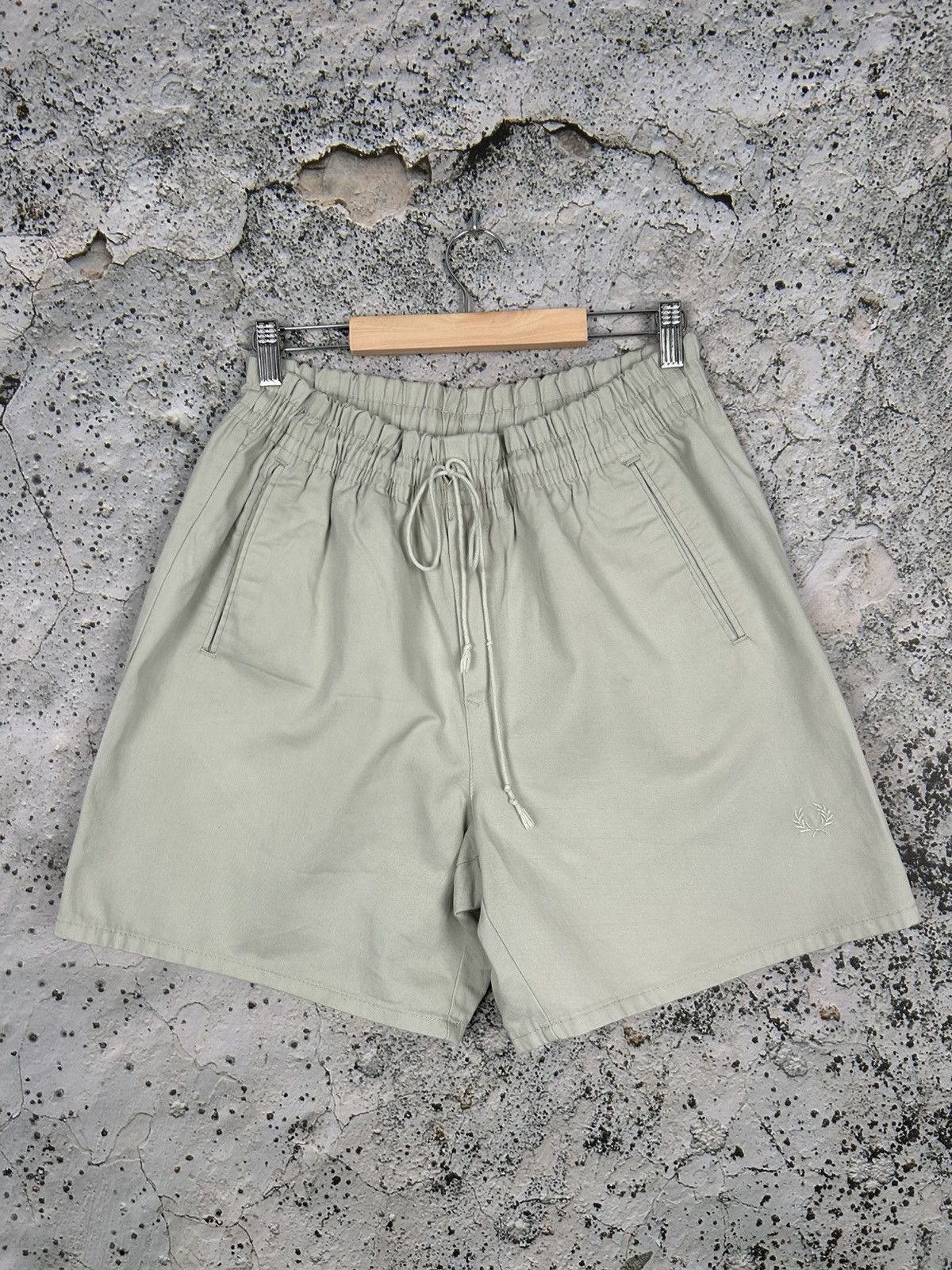 Fred Perry × Vintage Vintage Fred Perry 90s Cream Shorts Archive Summer Surf Size US 34 / EU 50 - 1 Thumbnail