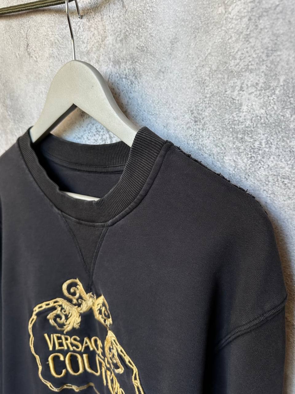 Versace Jeans Couture Versace Jeans Couture Felpa Distressed Sweatshirt Embossed Size US M / EU 48-50 / 2 - 6 Thumbnail
