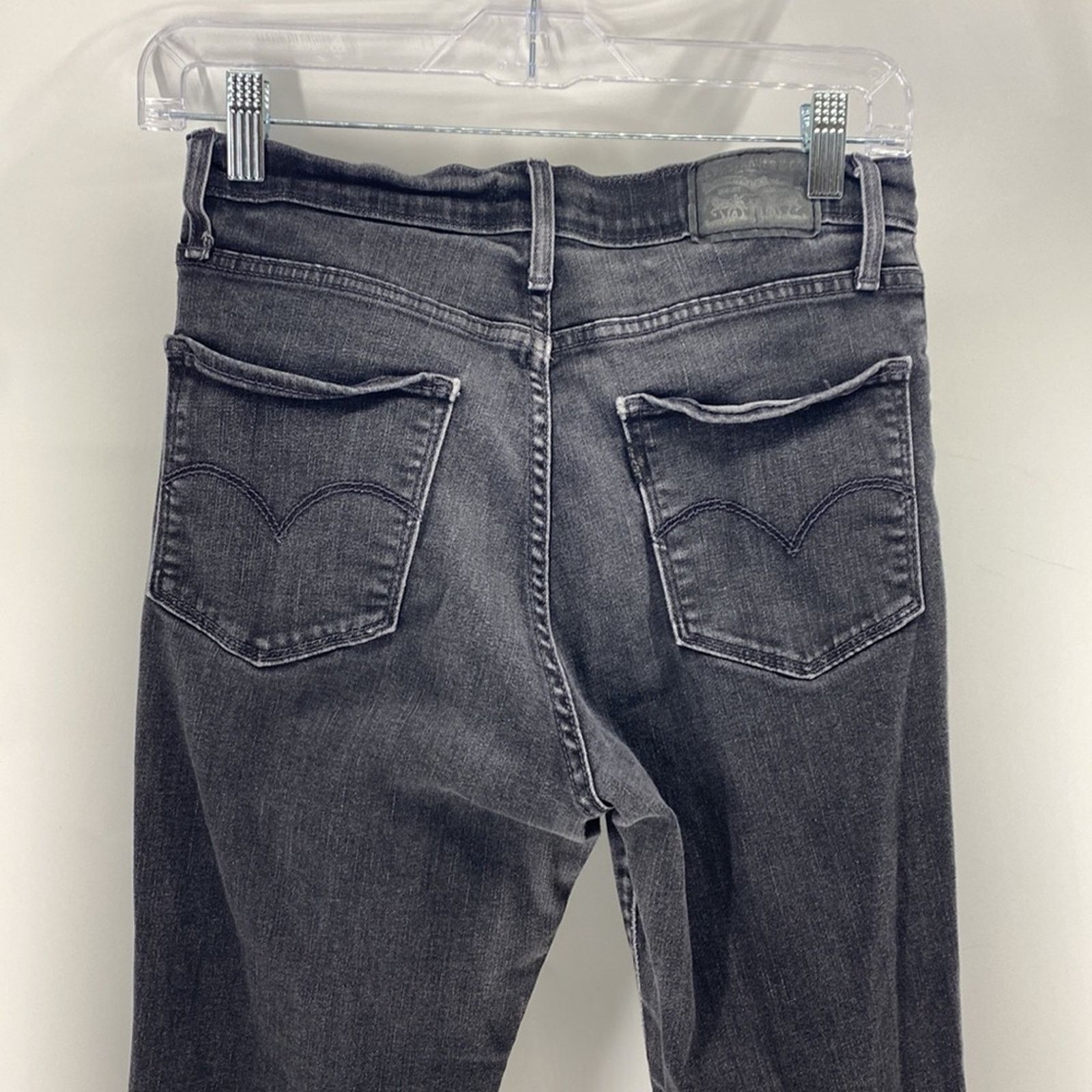 Levi's Levi’s 724 high rise straight deconstructed knees cropped Size 29" - 5 Thumbnail