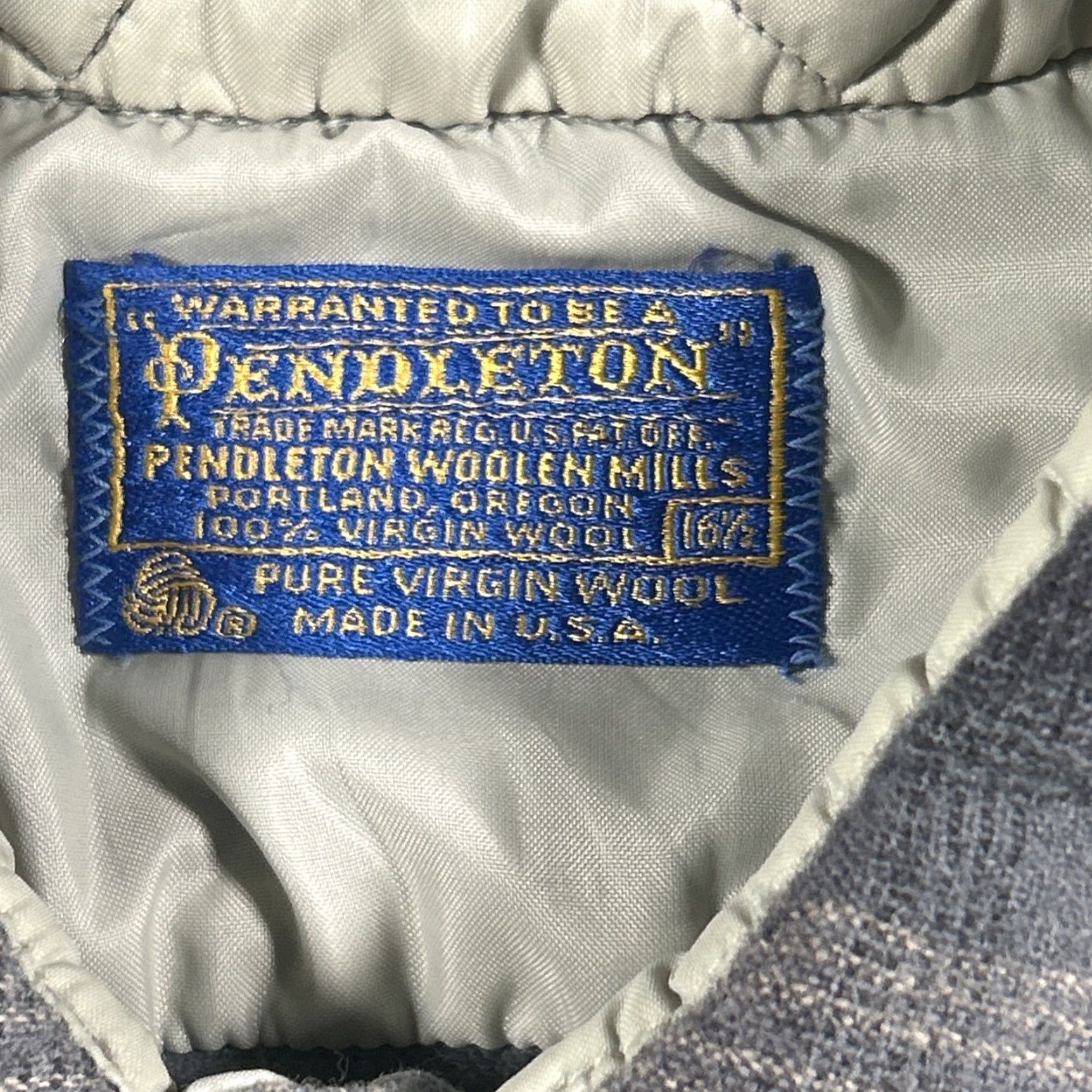 Pendleton VINTAGE Pendleton Mens Shirt 16.5 Long Sleeve Button Front Plaid Blue Wool USA Size US XL / EU 56 / 4 - 3 Thumbnail