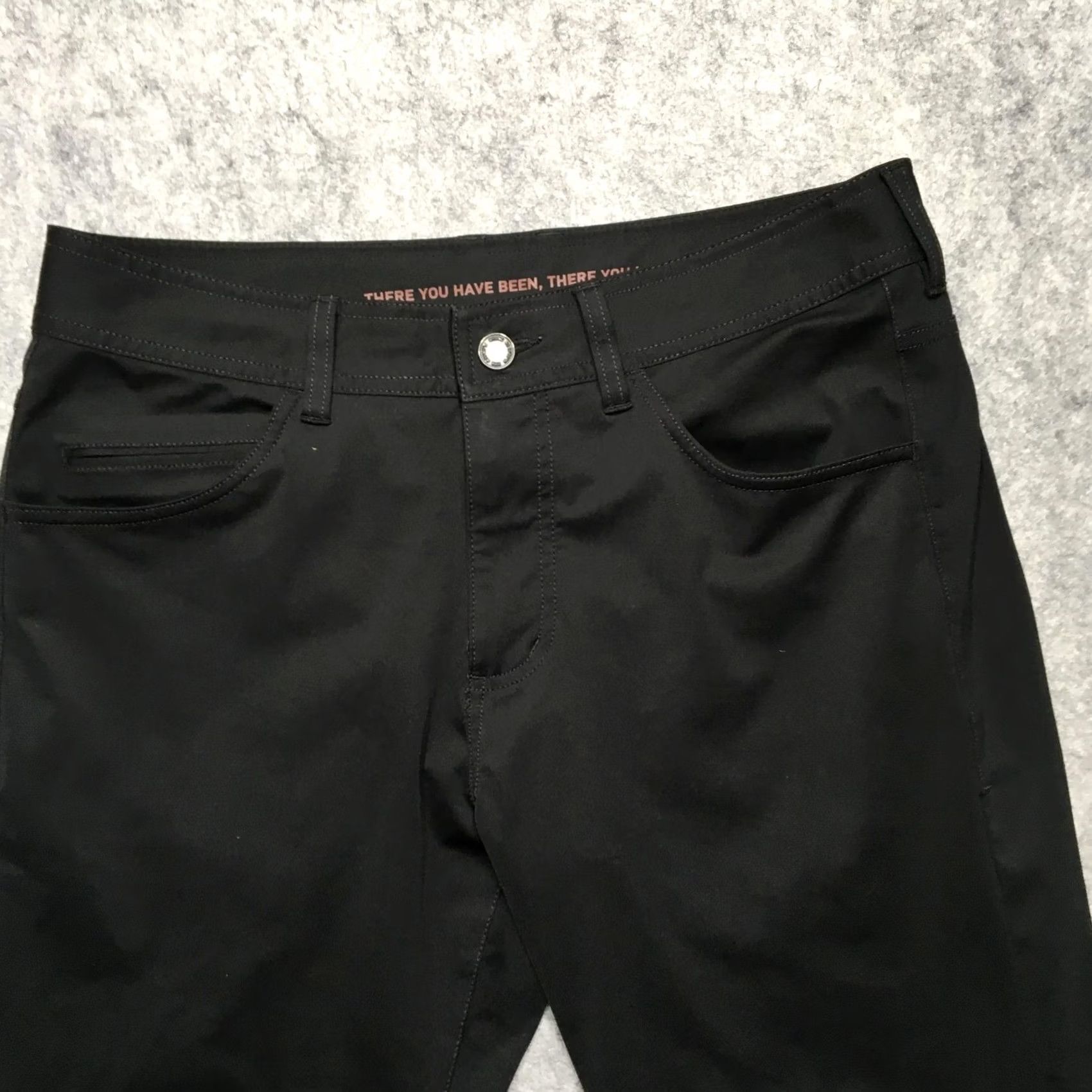 Rhone Rhone Mens 32 Black Performance 5-Pocket Stretch Tech Chino Pants Straight Front Flat Zip Regular Inseam 30 Band? Size US 32 / EU 48 - 3 Thumbnail
