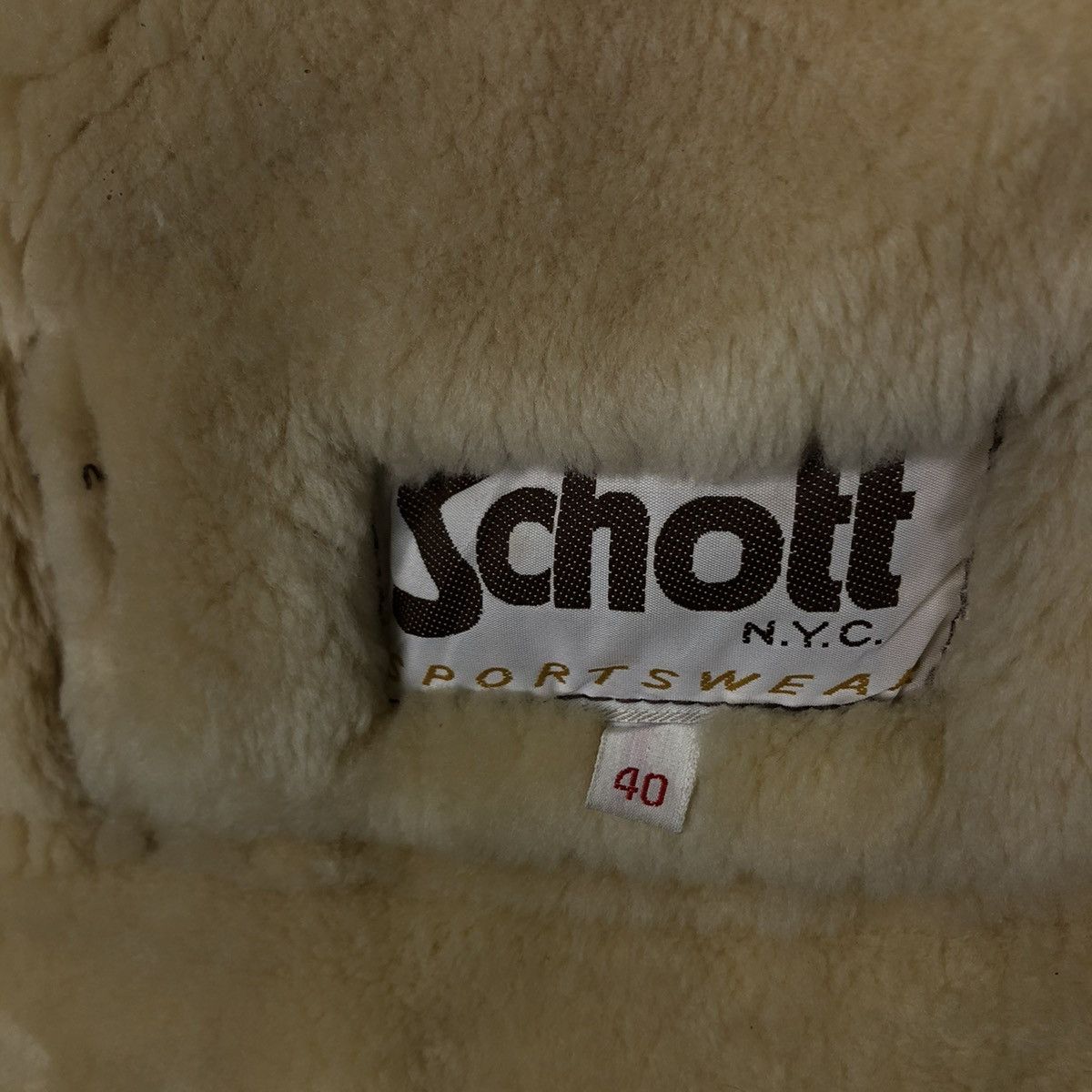 Schott 🔥VINTAGE B3 SHEARLING SHEEPSKIN LEATHER JACKET SCHOTT USA Size US M / EU 48-50 / 2 - 19 Thumbnail