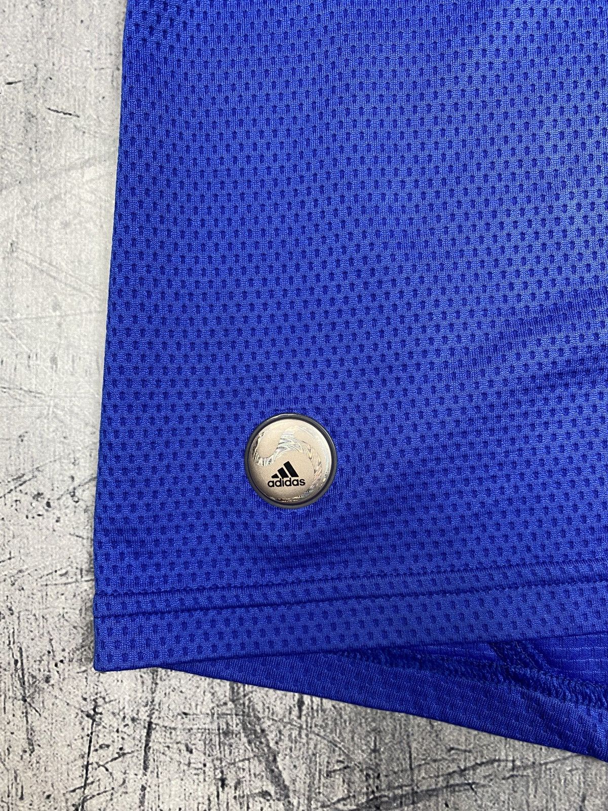 Adidas Chelsea FC 2009/10 Adidas Home Jersey – Samsung – Size L Size US L / EU 52-54 / 3 - 15 Thumbnail