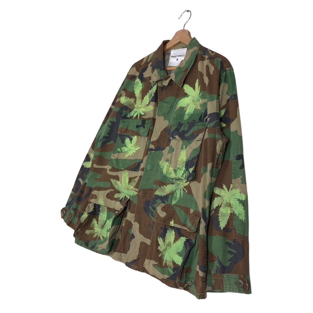 Japanese Brand 🔥Camo Jacket Multi Pocket Cargo Front Street Made in Italy Size US M / EU 48-50 / 2 - 2 Thumbnail