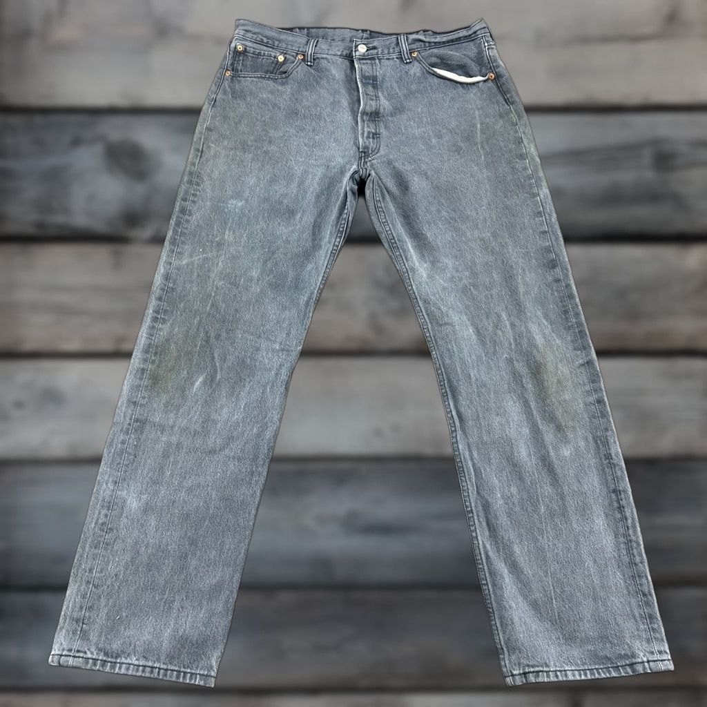 Levi's VINTAGE Levi's 501 Jeans Mens 38x34 Medium Wash Blue Denim Straight Regular Blue 501 Distressed Men 34in Inseam Jeans Brand Levi's 500 Series Size US 38 / EU 54 - 1 Thumbnail