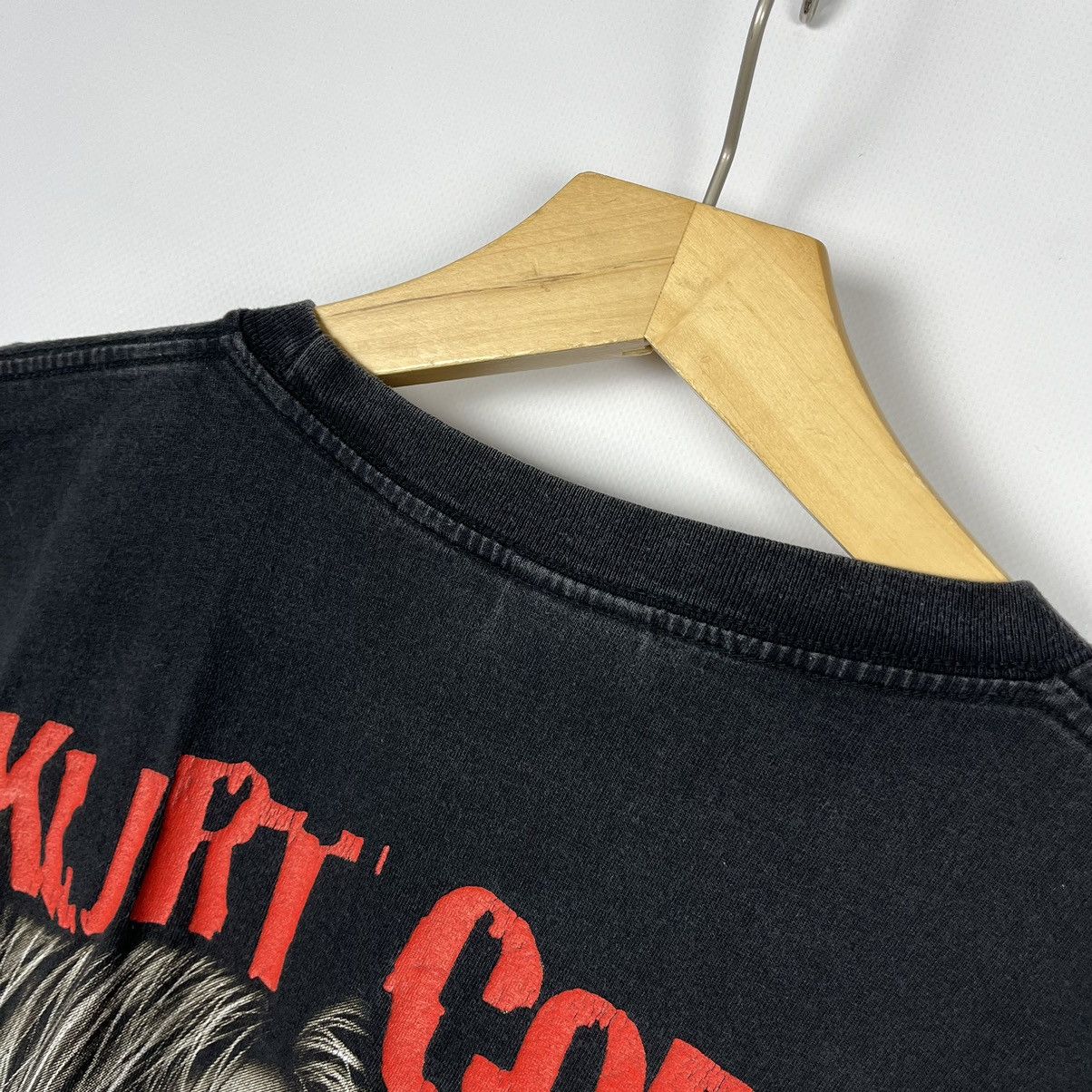 Band Tees Vintage Nirvana Kurt Cobain rare rock band tee 90’s Size US XL / EU 56 / 4 - 13 Thumbnail