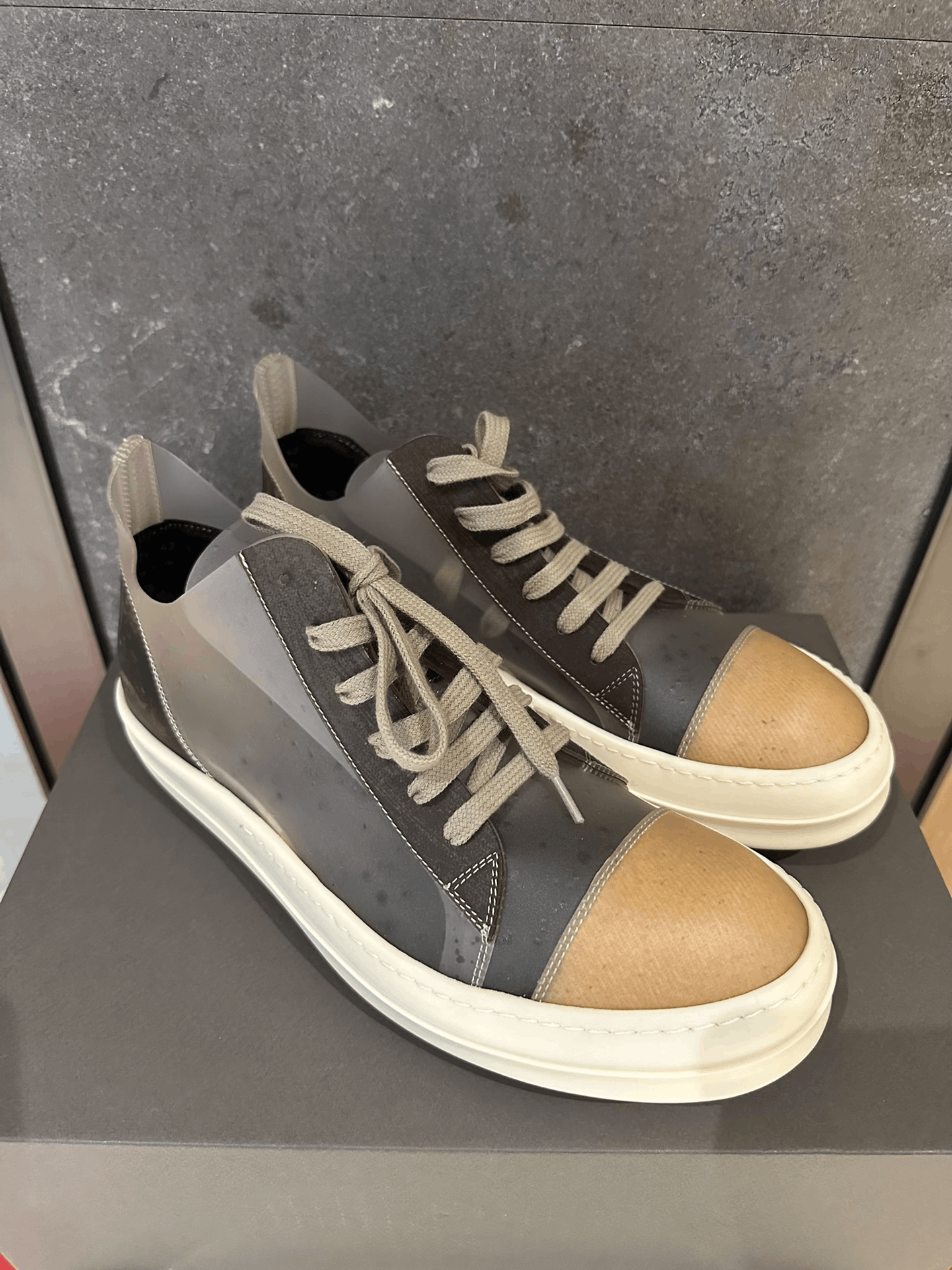 Rick Owens Rick Owens x Converse Ghost Transparent Low-Top Size US 9 / EU 42 - 1 Thumbnail