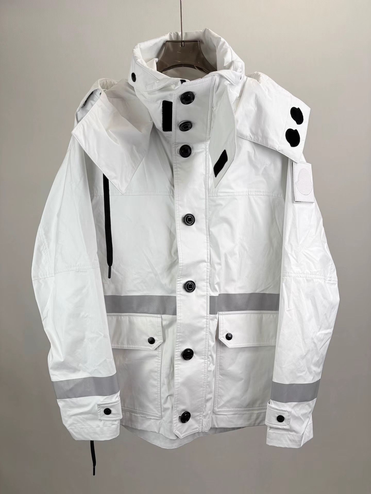 Moncler MONCLER White 3M Reflective Jacket K1 Size US L / EU 52-54 / 3 - 1 Thumbnail