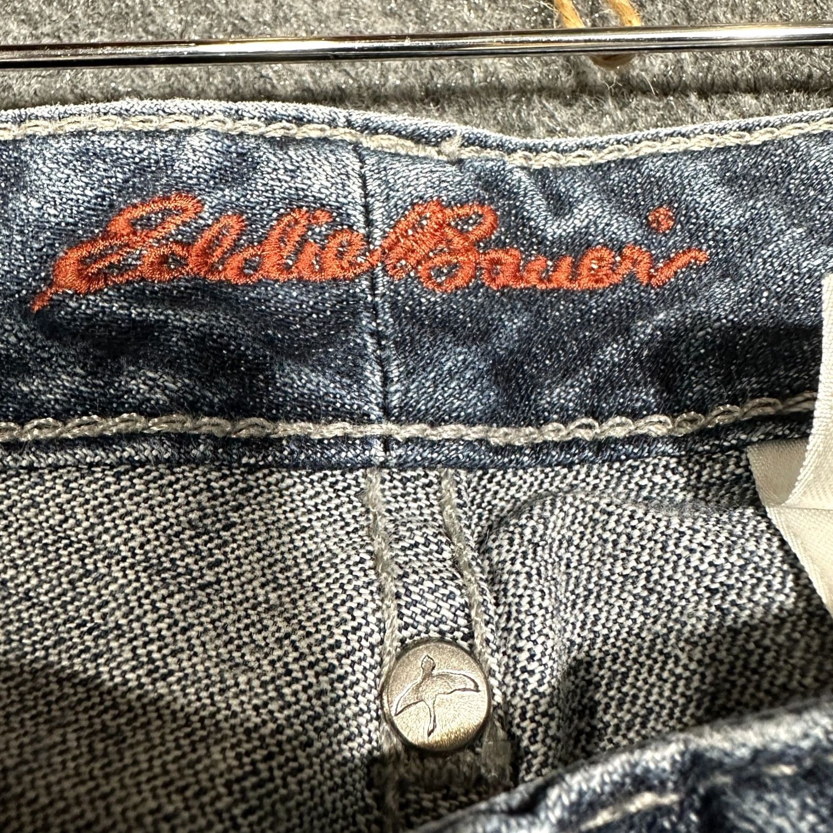Eddie Bauer Eddie Bauer Jeans Womens 28 Crop Cotton Stretch Medium Wash Pockets Split Hem Jeans Cropped Waist 28 Blue 5-Pocket Design Mens Womens Girls Boys Size 28" / US 6 / IT 42 - 5 Thumbnail