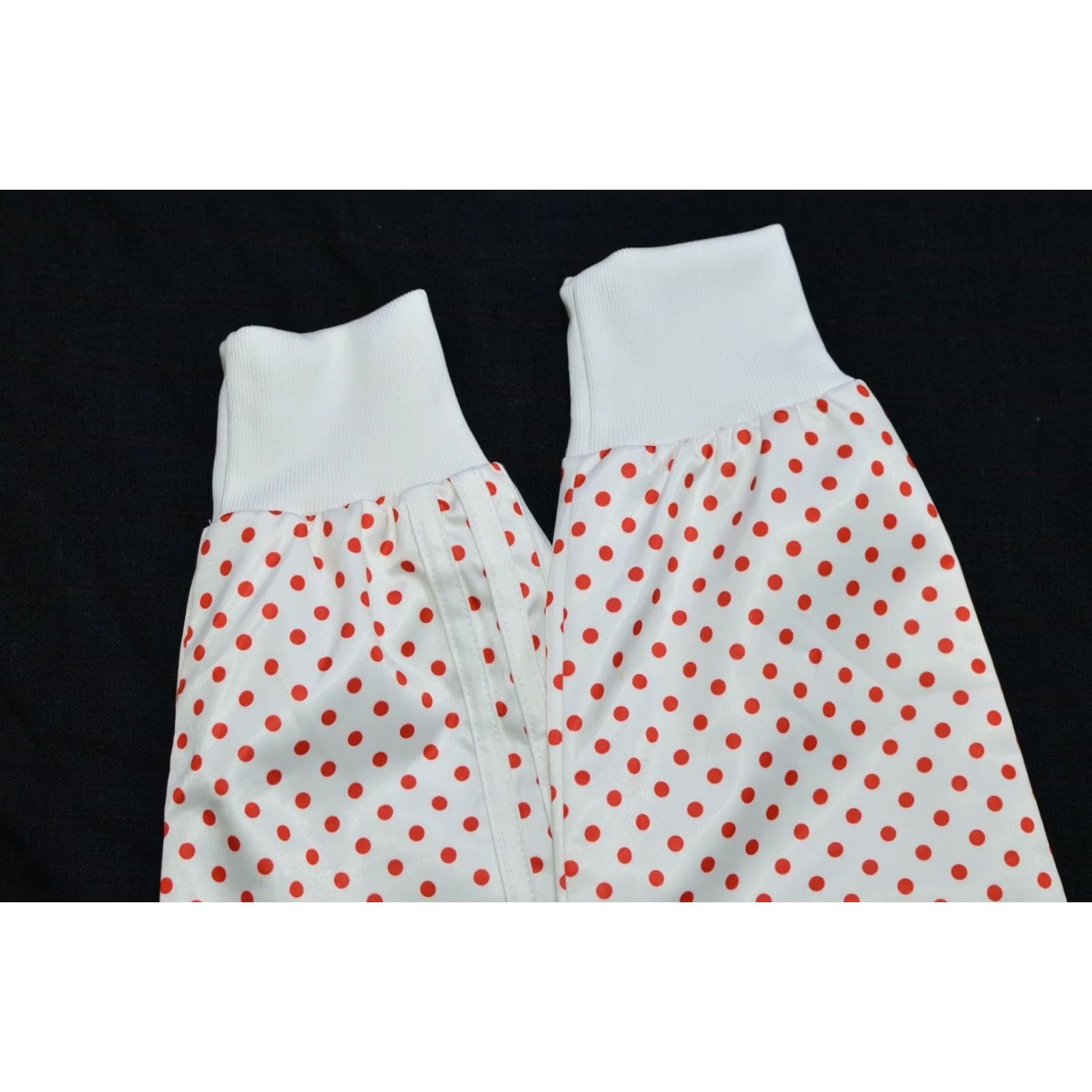 Adidas adidas Men’s Pharrell Williams White Red Polka Dot Track Top Jacket M Size Windbreaker Shirt Body Adult Mens Size US M / EU 48-50 / 2 - 7 Thumbnail