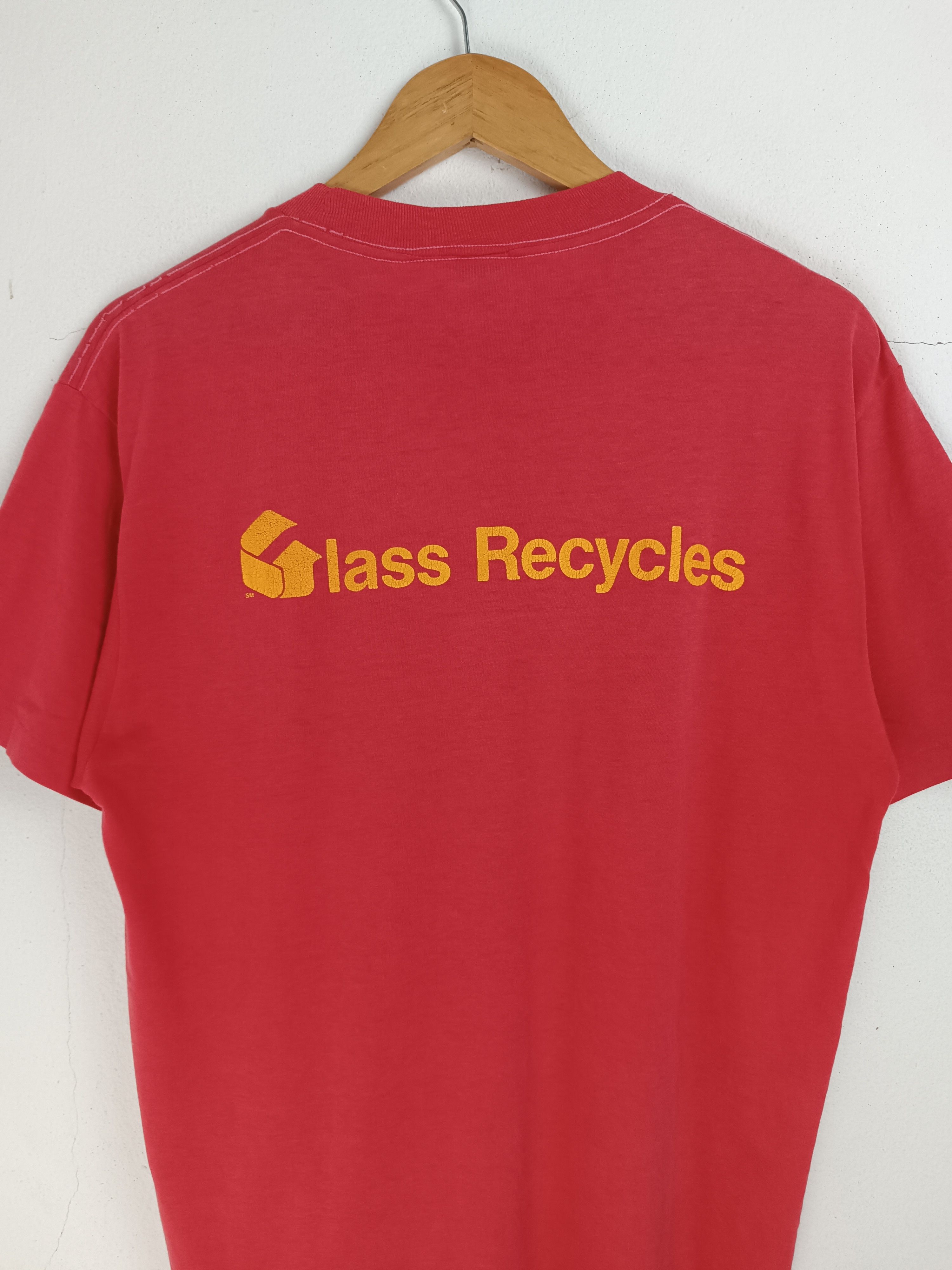 Vintage VINTAGE 90'S GLASS RECYCLE USE ME DUMP ME HUMOR FUNNY TEE Size US M / EU 48-50 / 2 - 15 Thumbnail