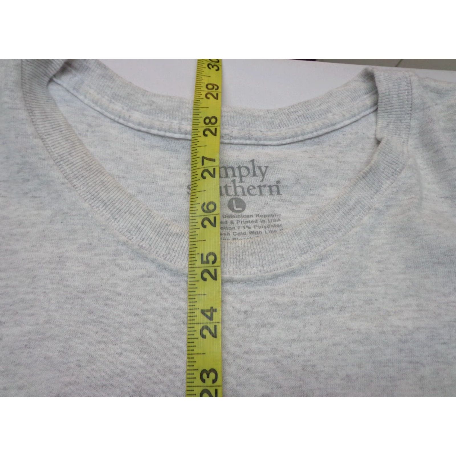 Essentials Simply Southern Kindness Is Essential Short Sleeve Tee XL Gray Womens T-Shirt Flower Fall Spring Summer Size 40" / US 18 - 7 Thumbnail