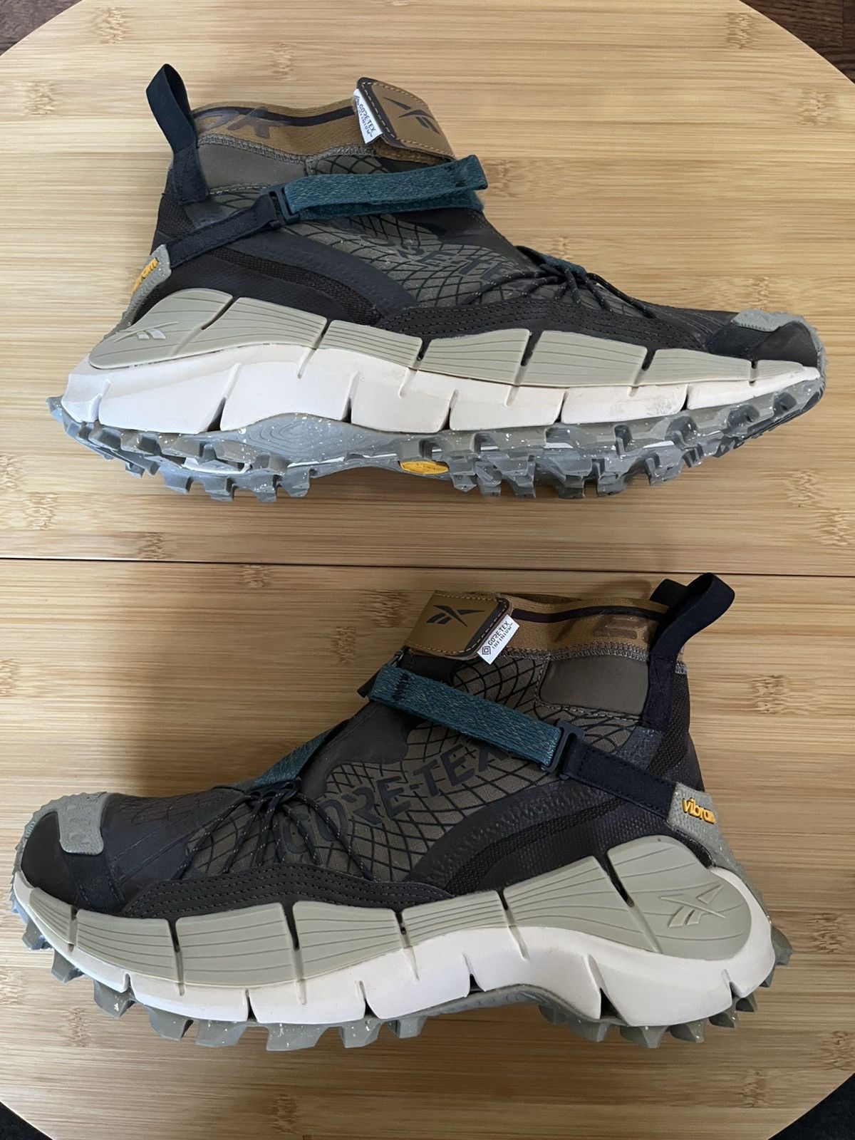 Reebok Gorpcore Reebok Zig Kinetica II Edge Gore Tex Size US 10 / EU 43 - 5 Thumbnail