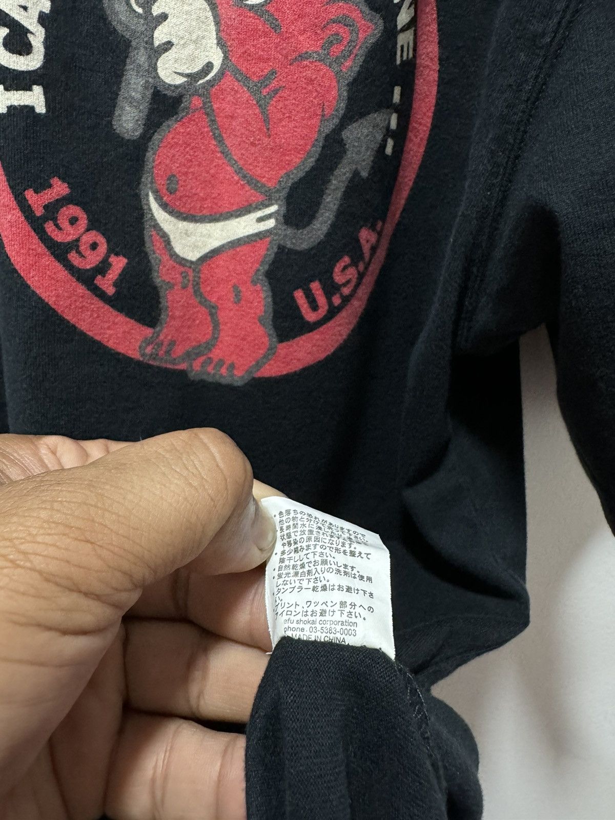 Japanese Brand VINTAGE TED COMPANY RED DEVIL LIVE TOUGHLY LOGO TEE Size US L / EU 52-54 / 3 - 12 Thumbnail