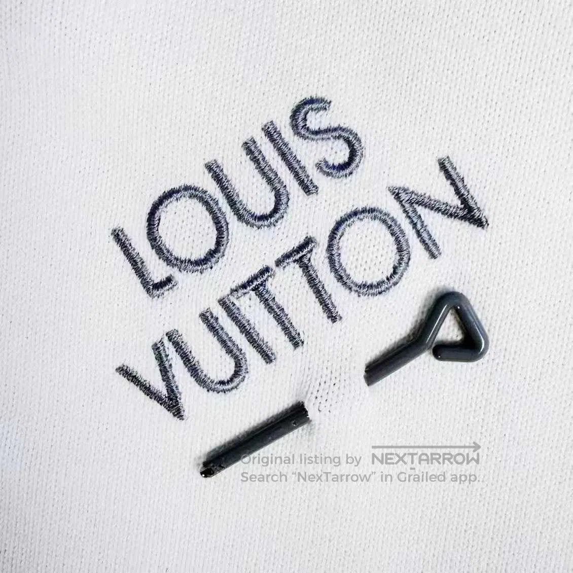 Louis Vuitton Louis Vuitton Logo Embroidered Knit Top. Size US S / EU 44-46 / 1 - 3 Thumbnail
