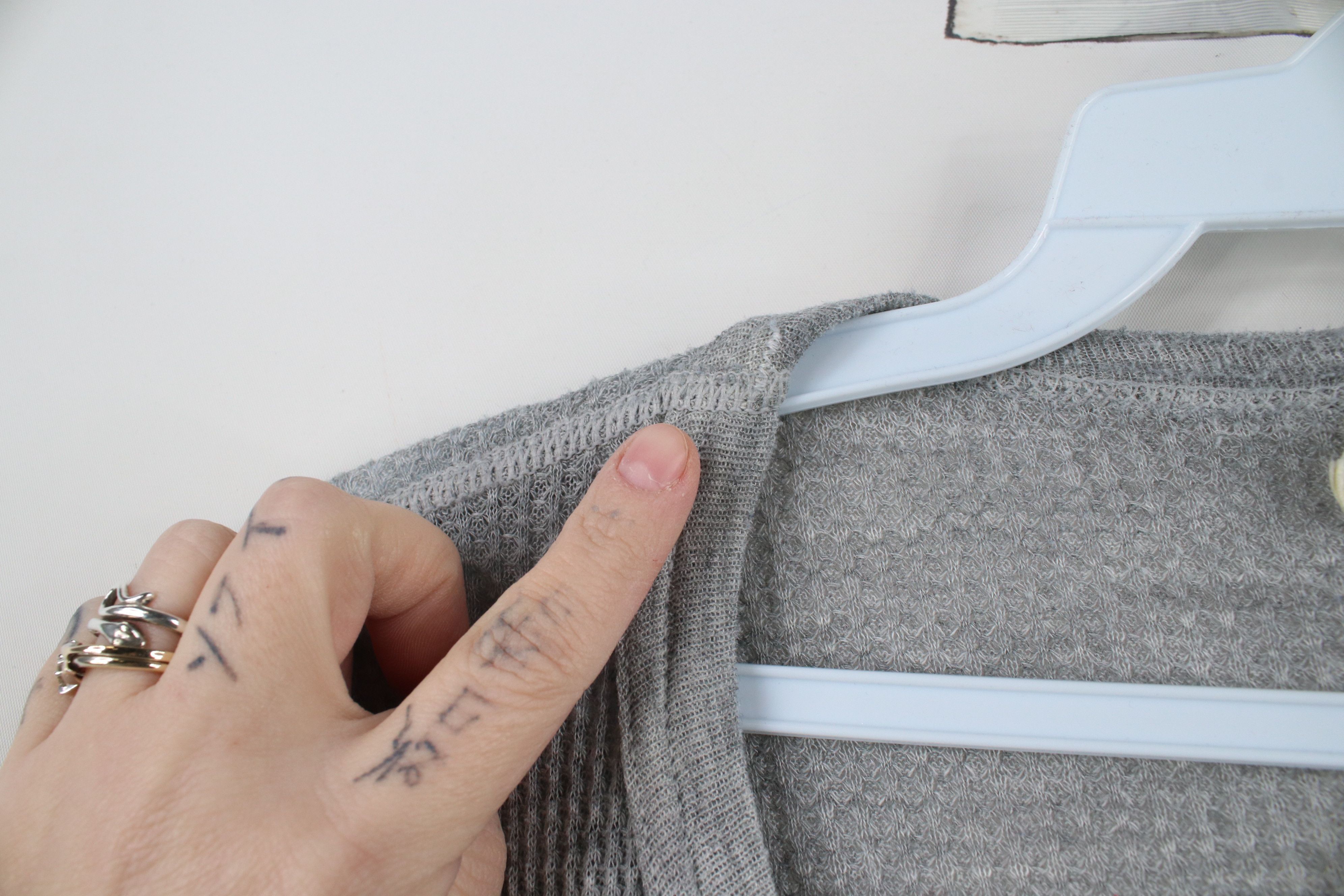 Vintage Vintage 70s Streetwear Thermal Waffle Knit T-Shirt Gray USA Size US XL / EU 56 / 4 - 9 Thumbnail