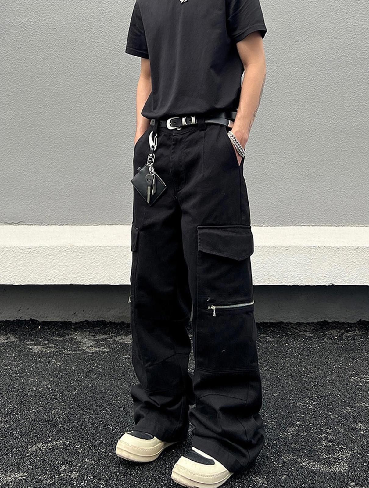 Vintage Stylish Black Cargo Pants with Zipper Details Size US 32 / EU 48 - 2 Thumbnail