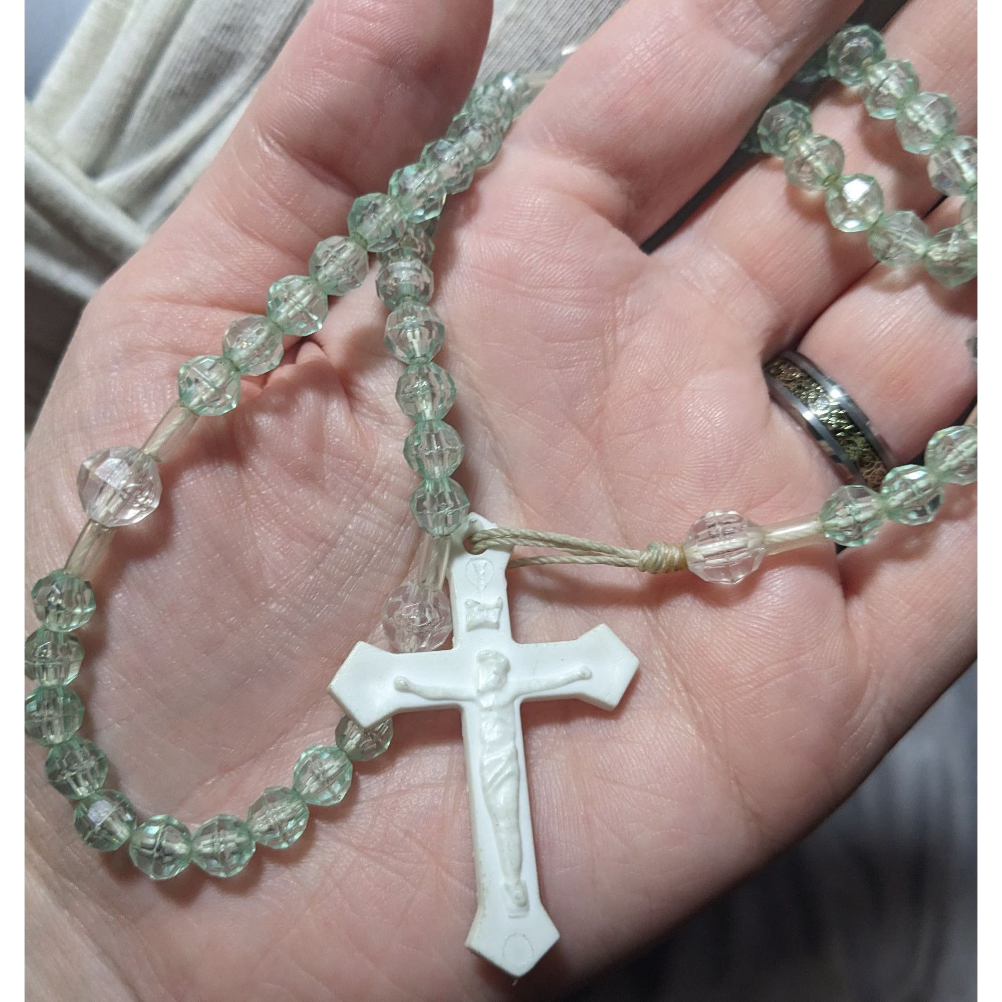 Other Blue And White Faceted Plastic Beaded Rosary Size ONE SIZE - 2 Thumbnail