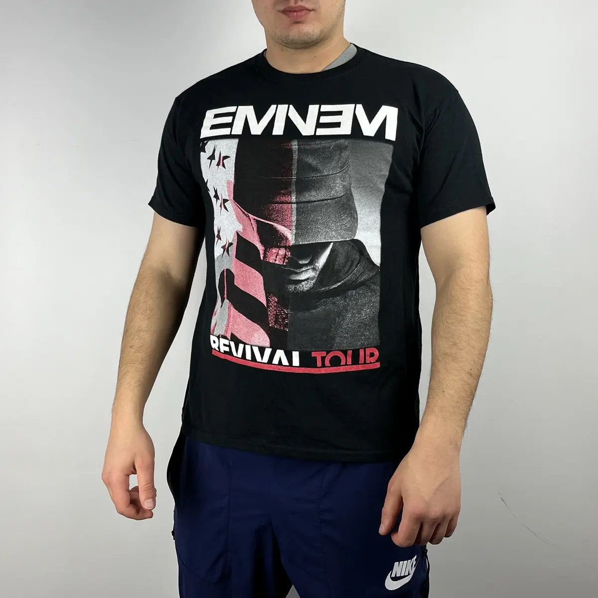Eminem Eminem Tshirt tour tee size Medium Size US M / EU 48-50 / 2 - 1 Thumbnail