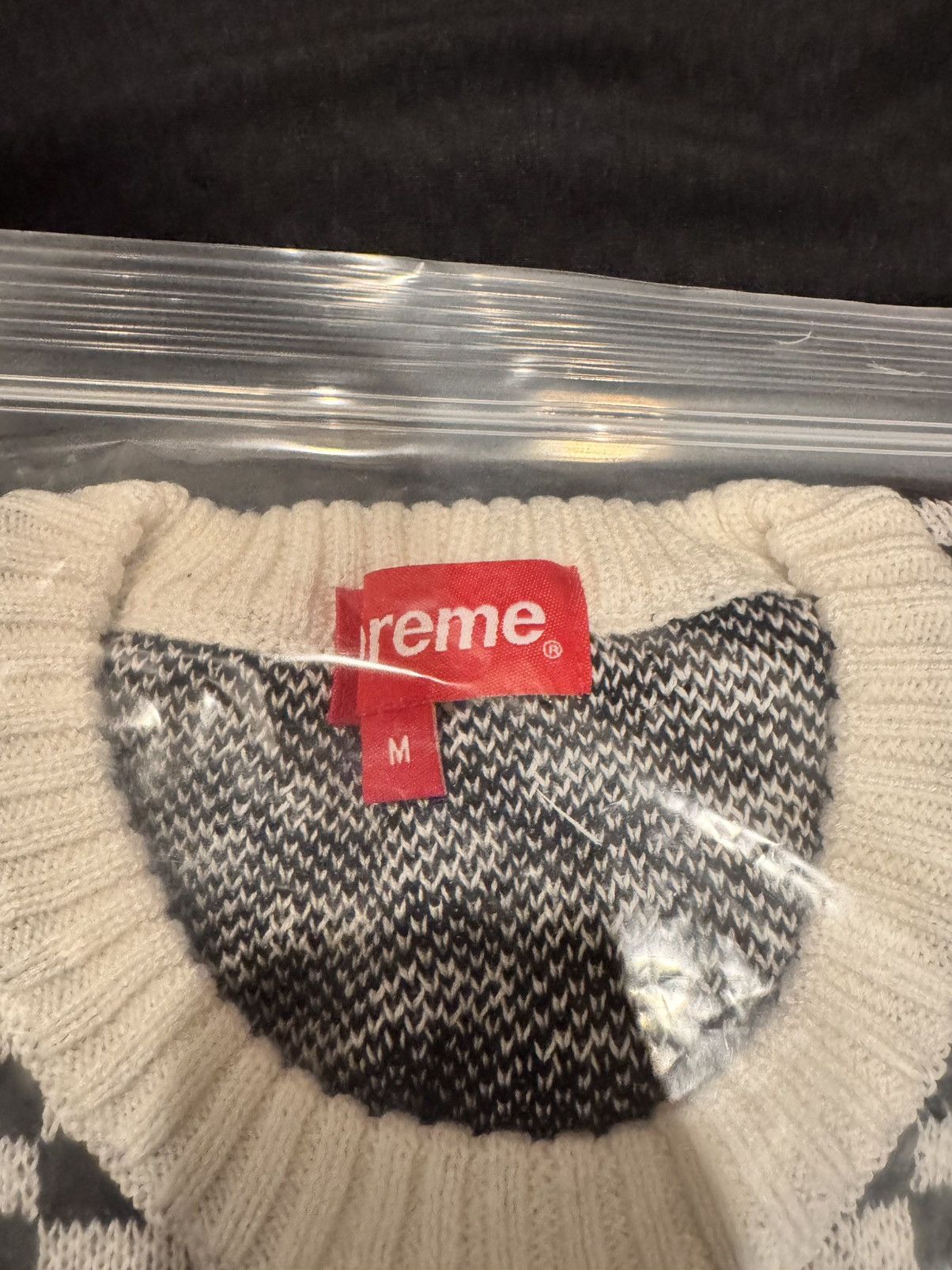 Supreme Supreme Back Logo Sweater Size US L / EU 52-54 / 3 - 3 Thumbnail