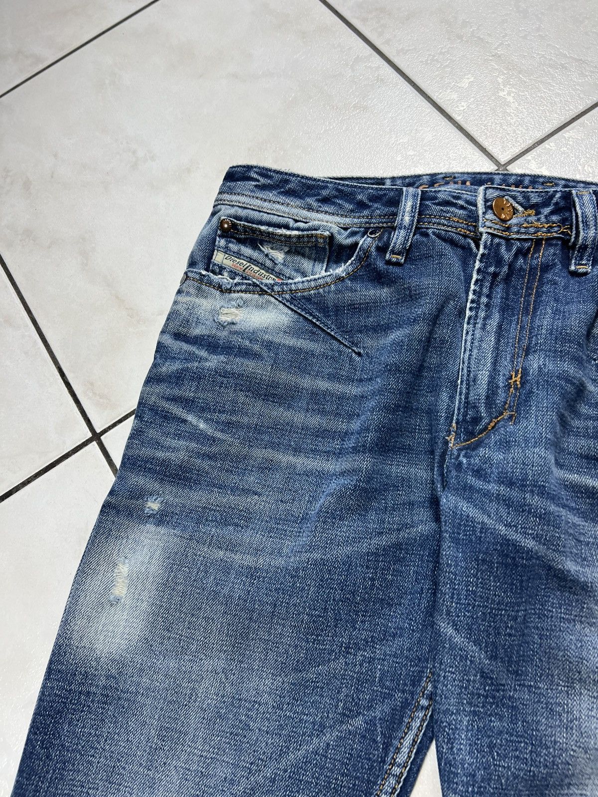 Diesel Vintage Diesel shioner distressed denim jeans slim skinny Size US 30 / EU 46 - 7 Thumbnail