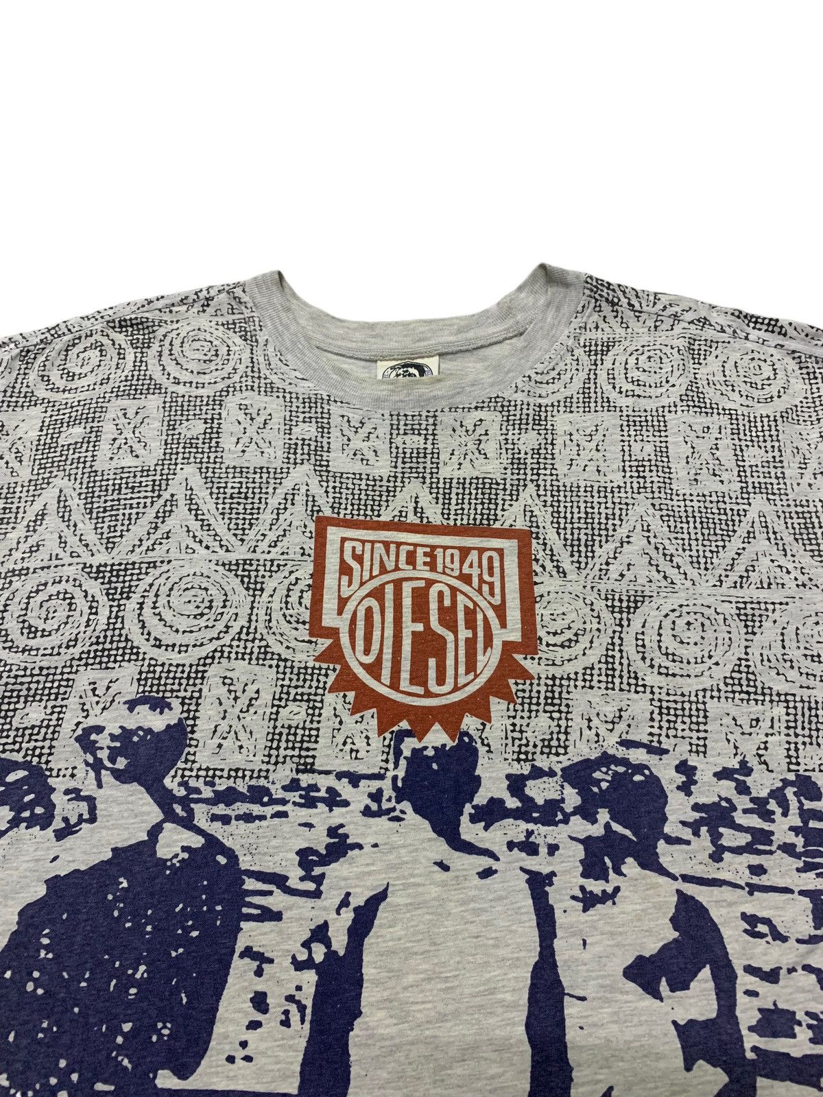 Diesel × Vintage Rare 90s Diesel Only The Brave All Overprint Tshirt Size US L / EU 52-54 / 3 - 3 Thumbnail