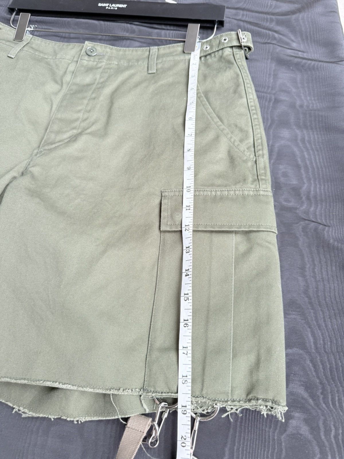 Celine Celine green cargo shorts with Celine logo straps 52 Hedi Size US 36 / EU 52 - 7 Thumbnail