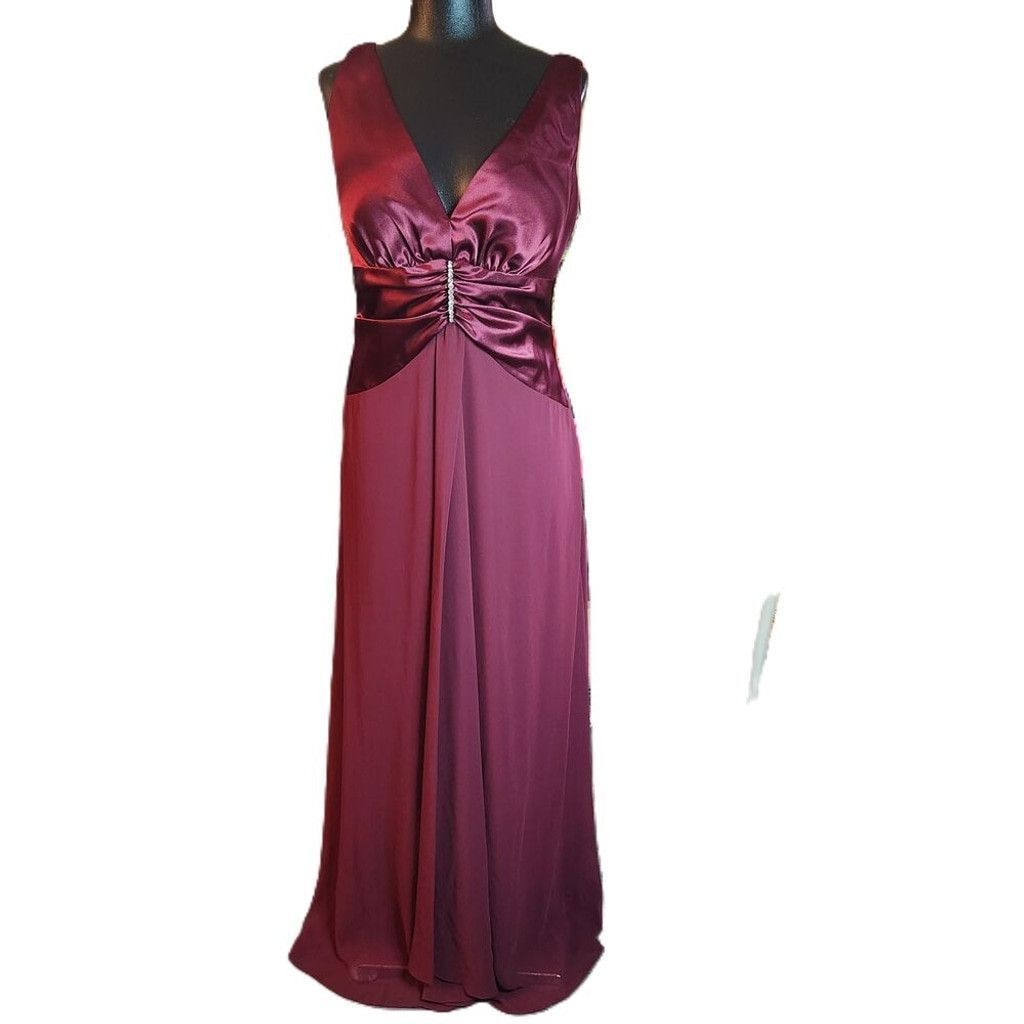 NWT Onyx Nite Womens Burgundy Evening Gown Sz 14