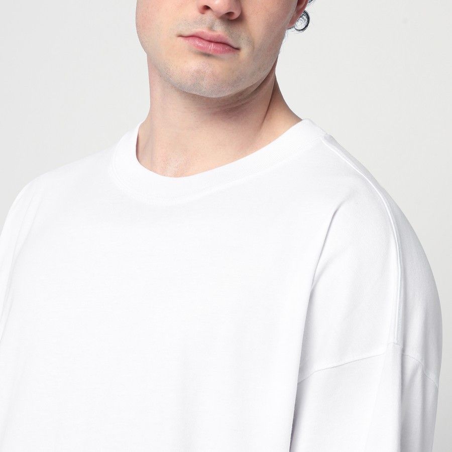 o1d2blof0225 Oversized Cotton T-Shirt in White
