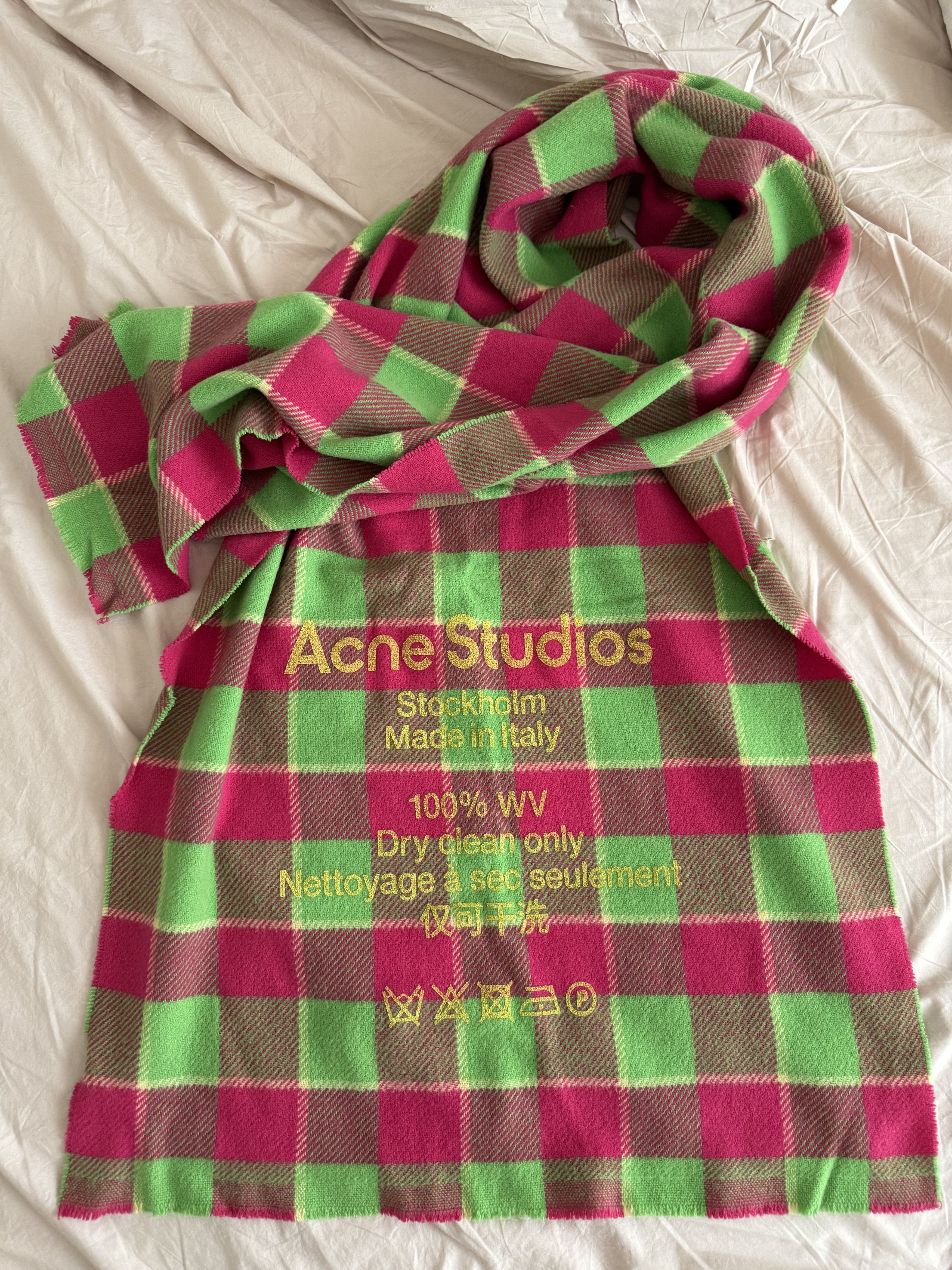 Acne Studios Acne Studios Oversized Tartan Wool Scarf Size ONE SIZE - 5 Thumbnail