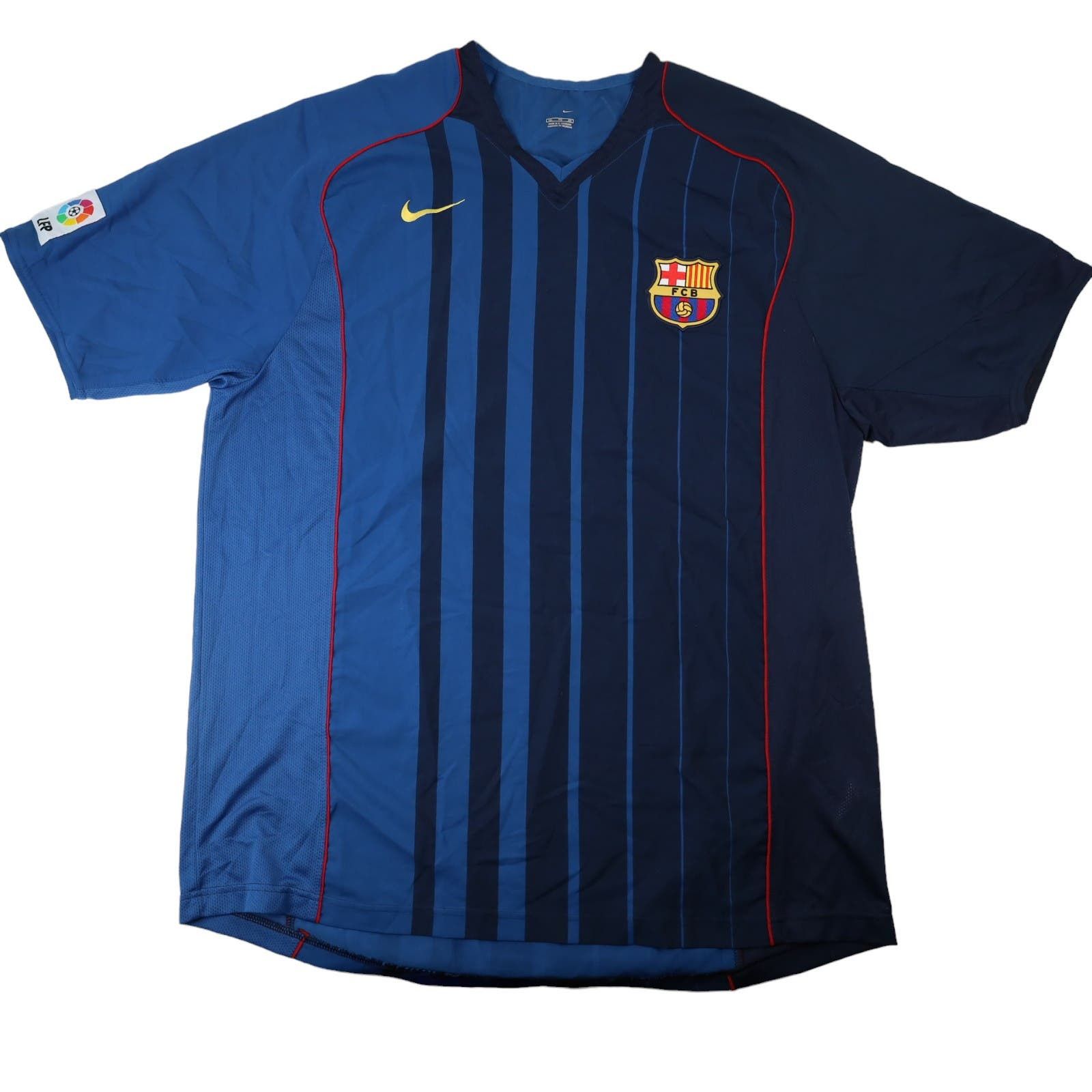 image of Vintage Y2K Nike Fcb Barcelona 2004-05 Away Jersey in Blue, Men's (Size 2XL)