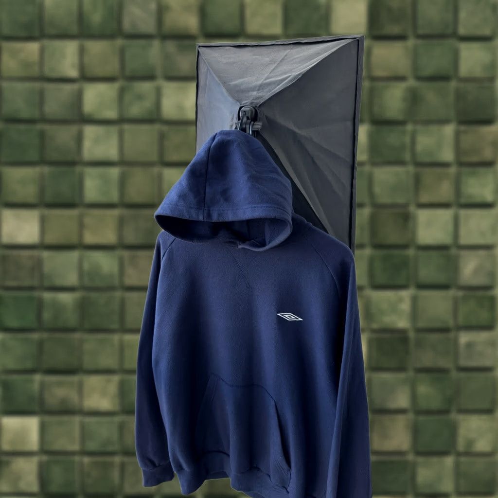 Umbro Umbro Hoodie 90s Crew Neck Men XL Blue Vintage Logo Pullover Streetwear Size US XL / EU 56 / 4 - 1 Thumbnail