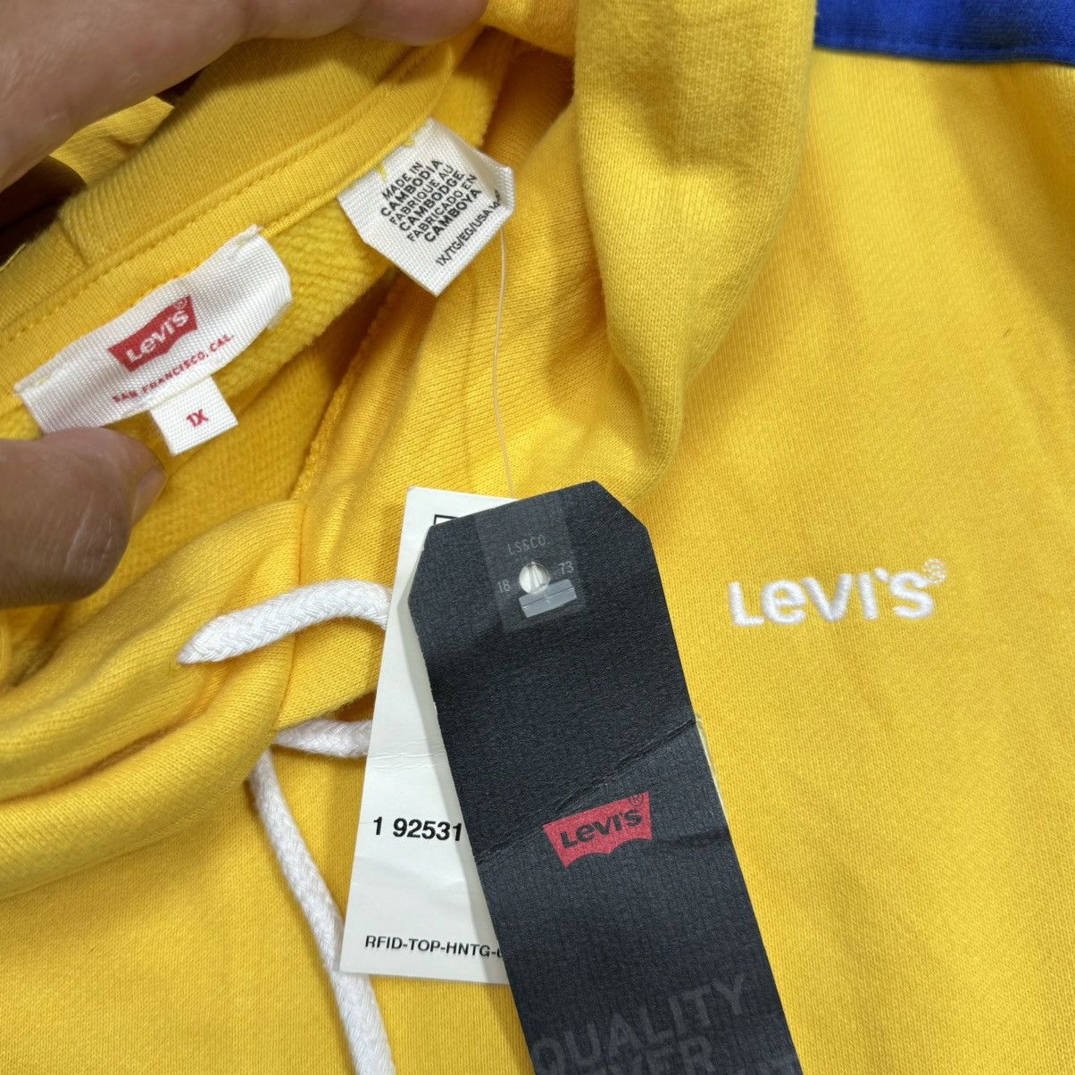 Levi's Levi’s Pullover hoodie crop vintagewear Size L / US 10 / IT 46 - 2 Thumbnail