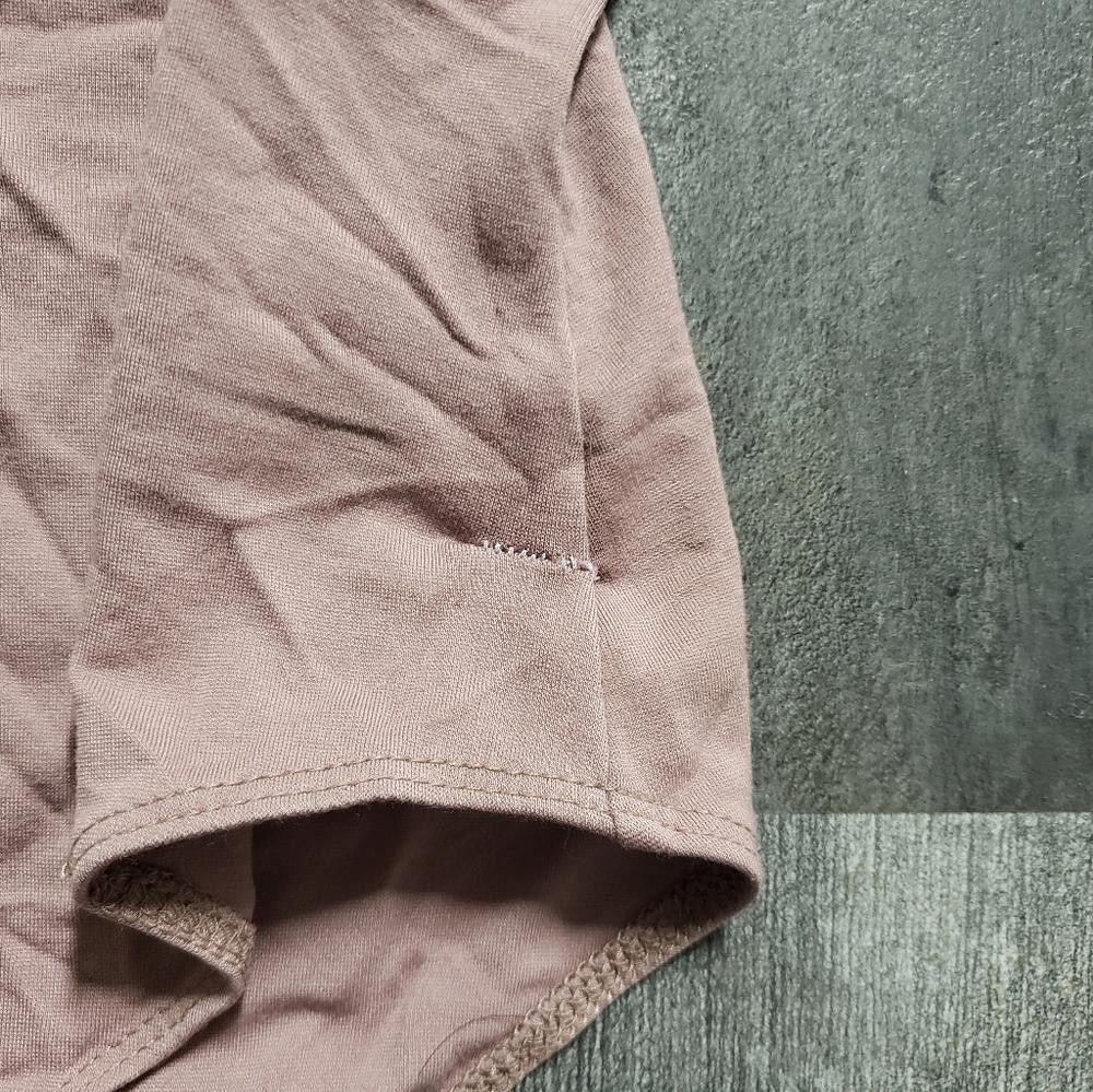 Forever 21 Dust Mauve Lace Detailed F21 Bodysuit Size ONE SIZE - 4 Thumbnail