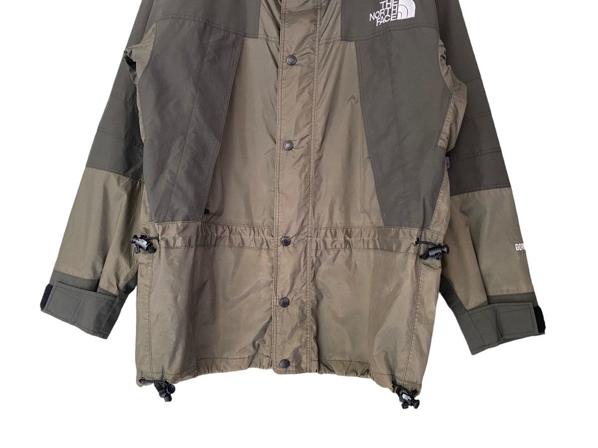The North Face THE NORTH FACE Gore-Tex Hoodie Jacket (M) Size US M / EU 48-50 / 2 - 7 Thumbnail