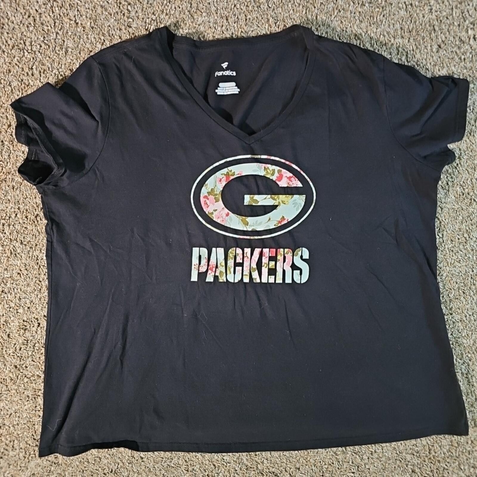 Other Fanatics 3XL Womens Vneck tshirt Size 3XL / US 20-22 - 1 Thumbnail