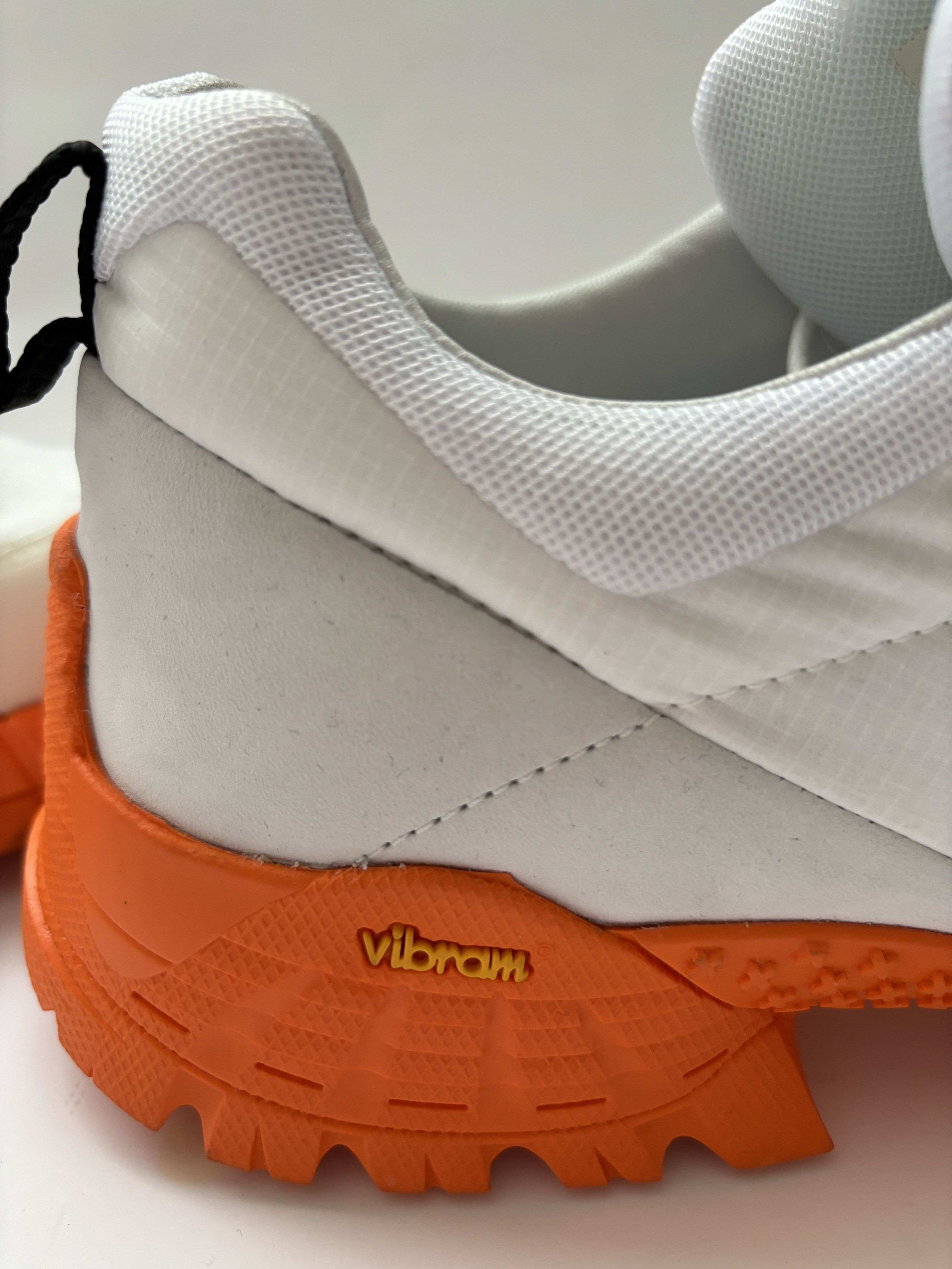 ROA ⚡️QUICK SALE⚡️ROA Oblique White Orange Sole Hiking Sneaker Size US 11 / EU 44 - 12 Thumbnail