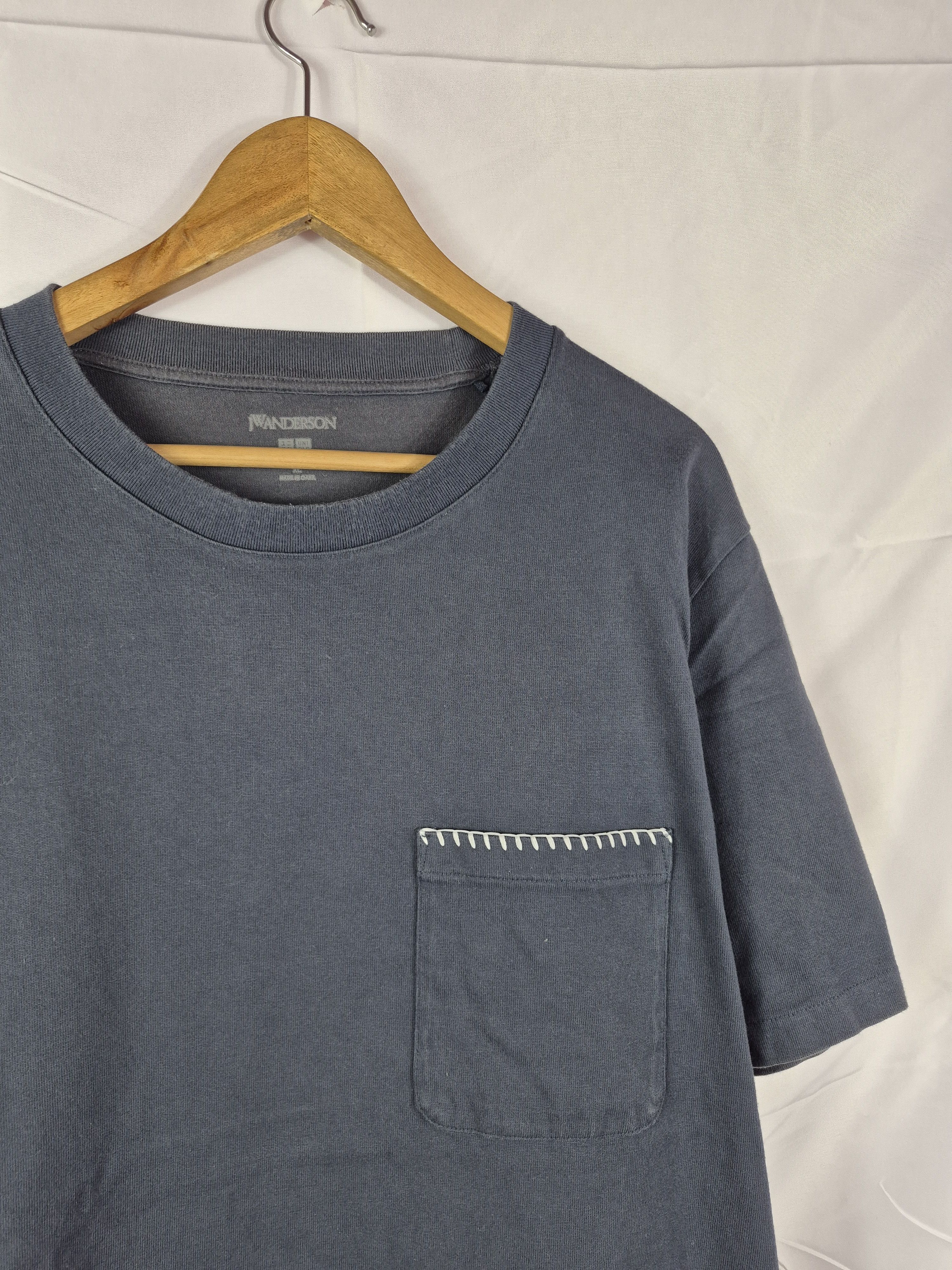JW Anderson × Uniqlo 🔥 Uniqlo JW Anderson Pocket Tee Designer Size US XL / EU 56 / 4 - 2 Thumbnail
