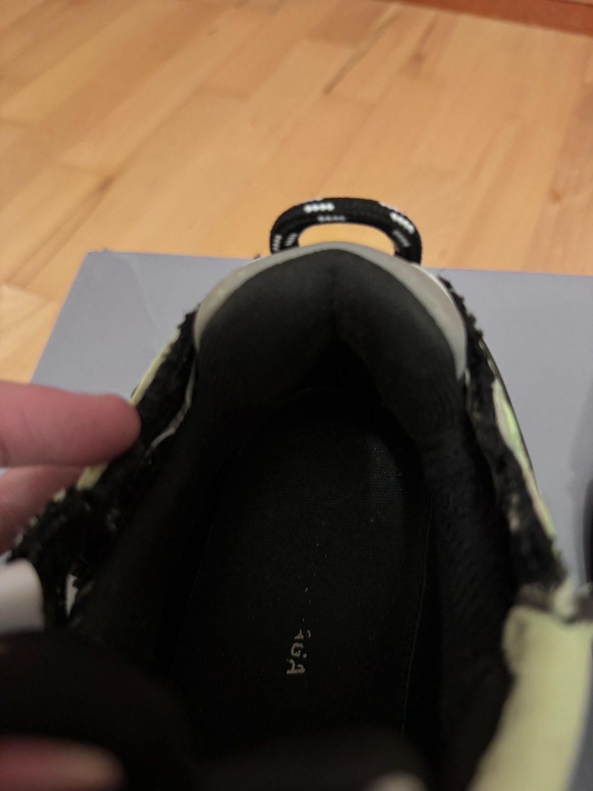 Balenciaga Balenciaga Runner Green Blue Black Size US 8 / EU 41 - 14 Thumbnail