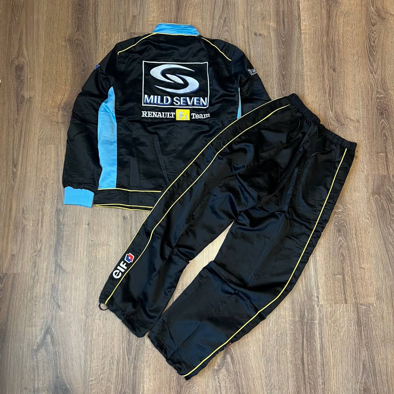 Formula 1 Vintage Renault F1 Team Racing Black Track Suit Size US M / EU 48-50 / 2 - 2 Thumbnail