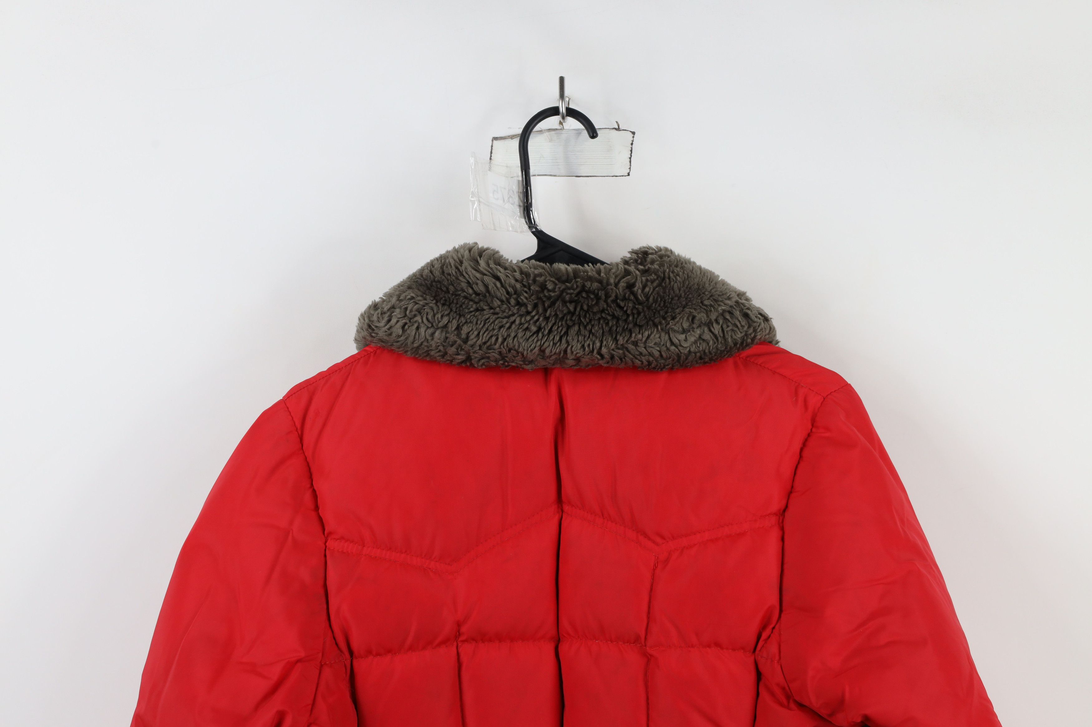 Vintage Vintage 70s Streetwear Duck Down Collared Puffer Jacket USA Size S / US 4 / IT 40 - 14 Thumbnail