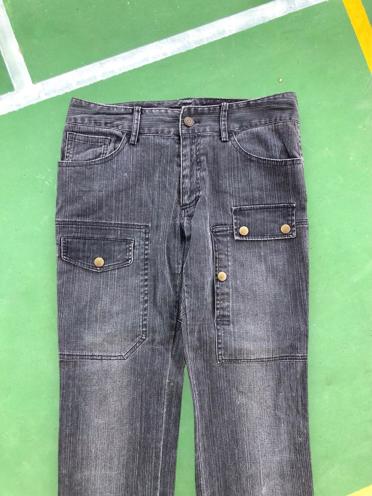 Tornado Mart Tornado Mart Multi pocket cargo Jeans Size 30" / US 8 / IT 44 - 10 Thumbnail